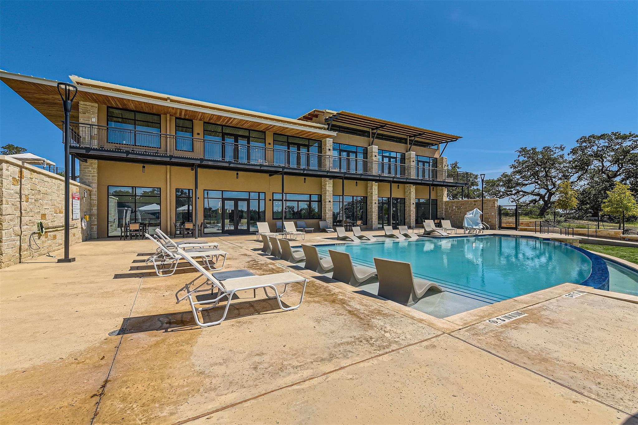 108 Rainbow Valley Trl, San Marcos, TX 78666