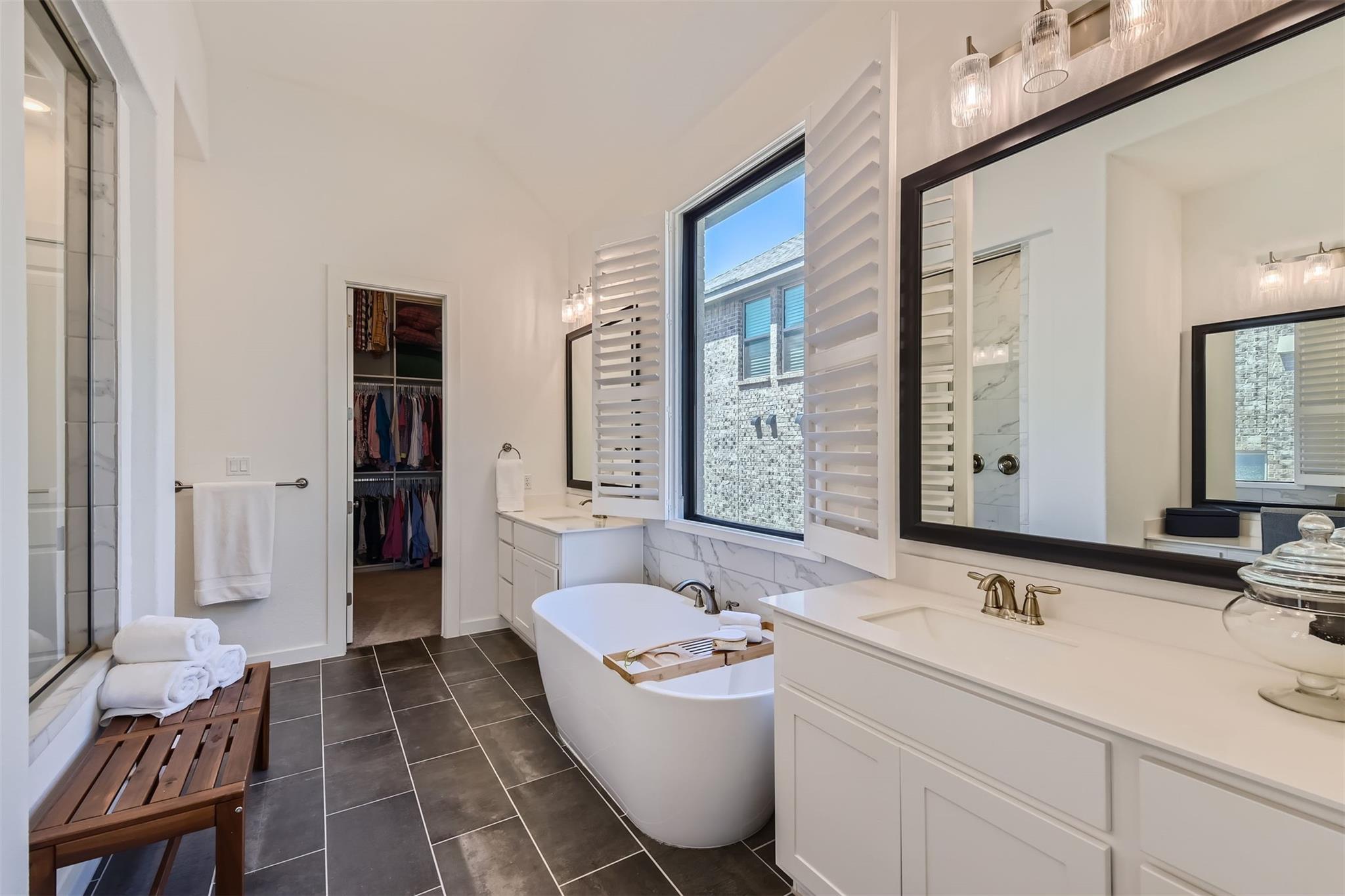 108 Rainbow Valley Trl, San Marcos, TX 78666