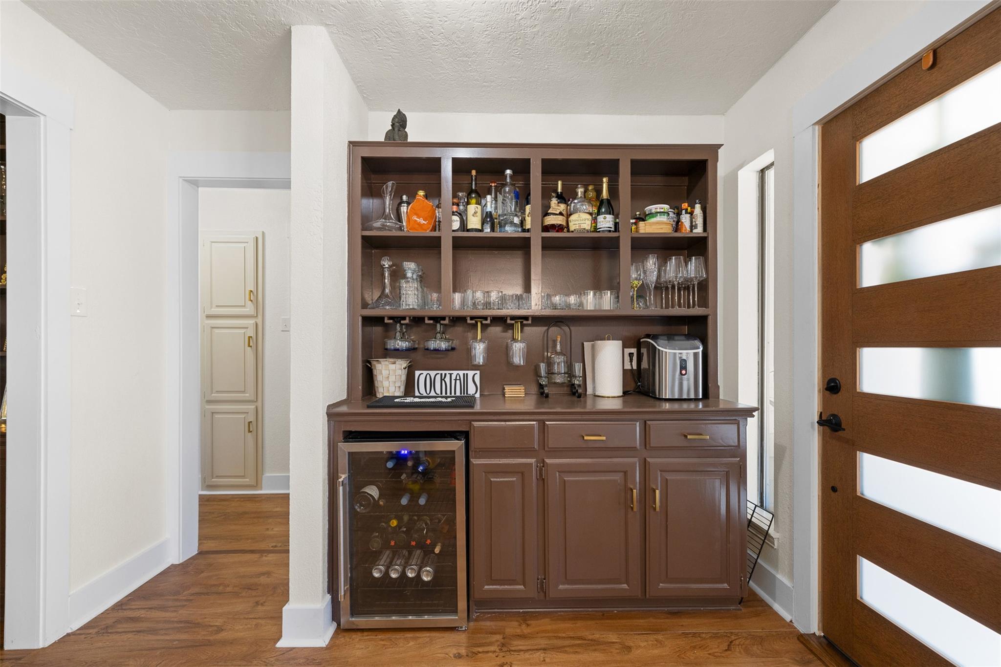 9203 S Us Highway 77 Highway, Rockdale, TX 76567