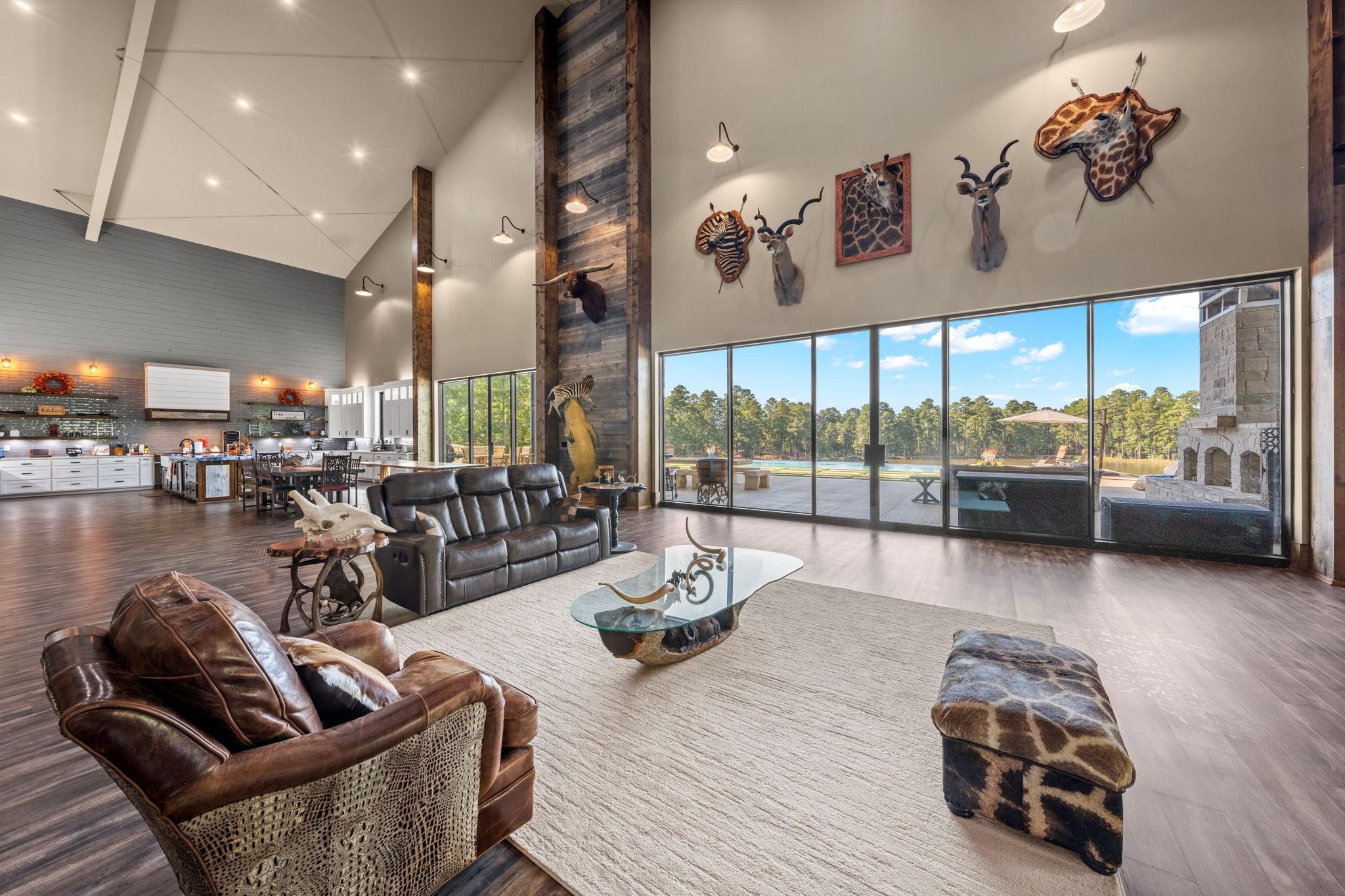 10326 County Road 3112 N, Tyler, TX 75662