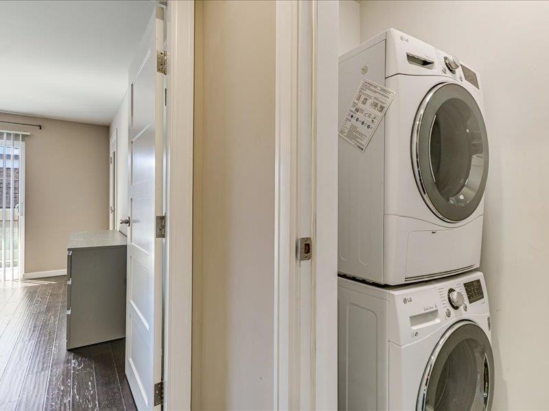 3110 Red River St # D-212, Austin, TX 78705