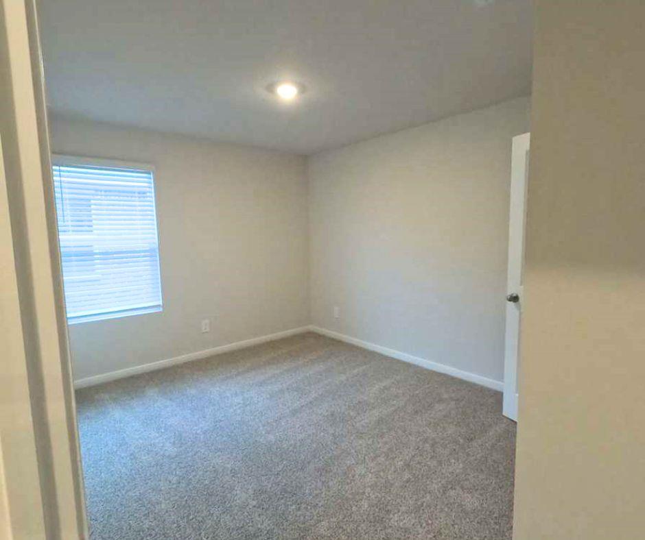 424 NEW ALBANY Ln, San Marcos, TX 78666