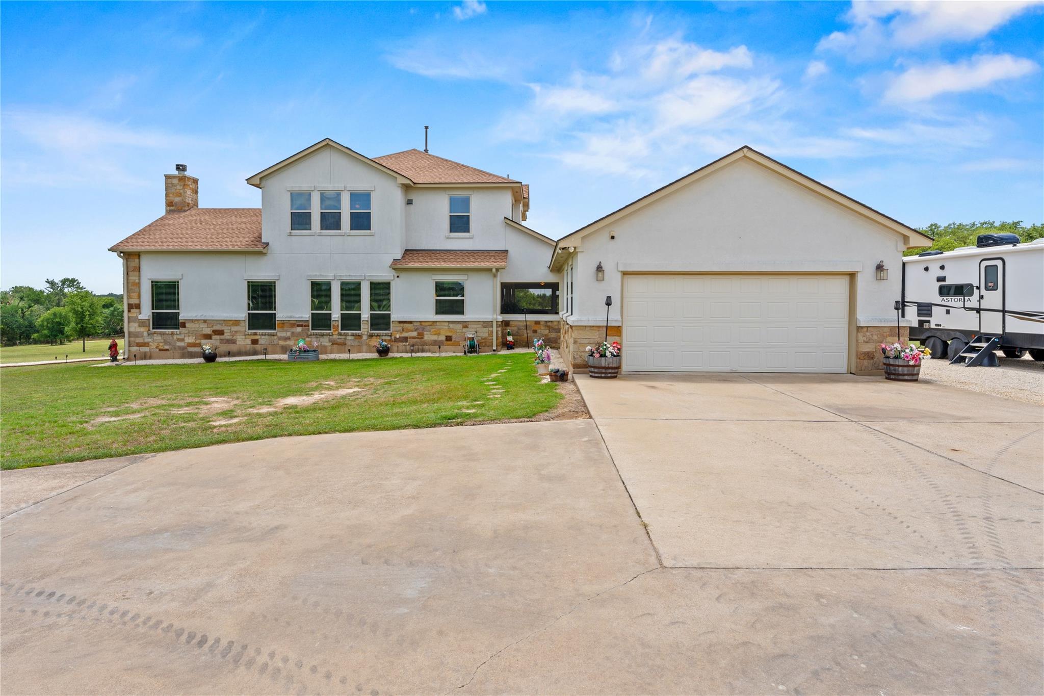 1224 Hidden Springs Dr, Salado, TX 76571