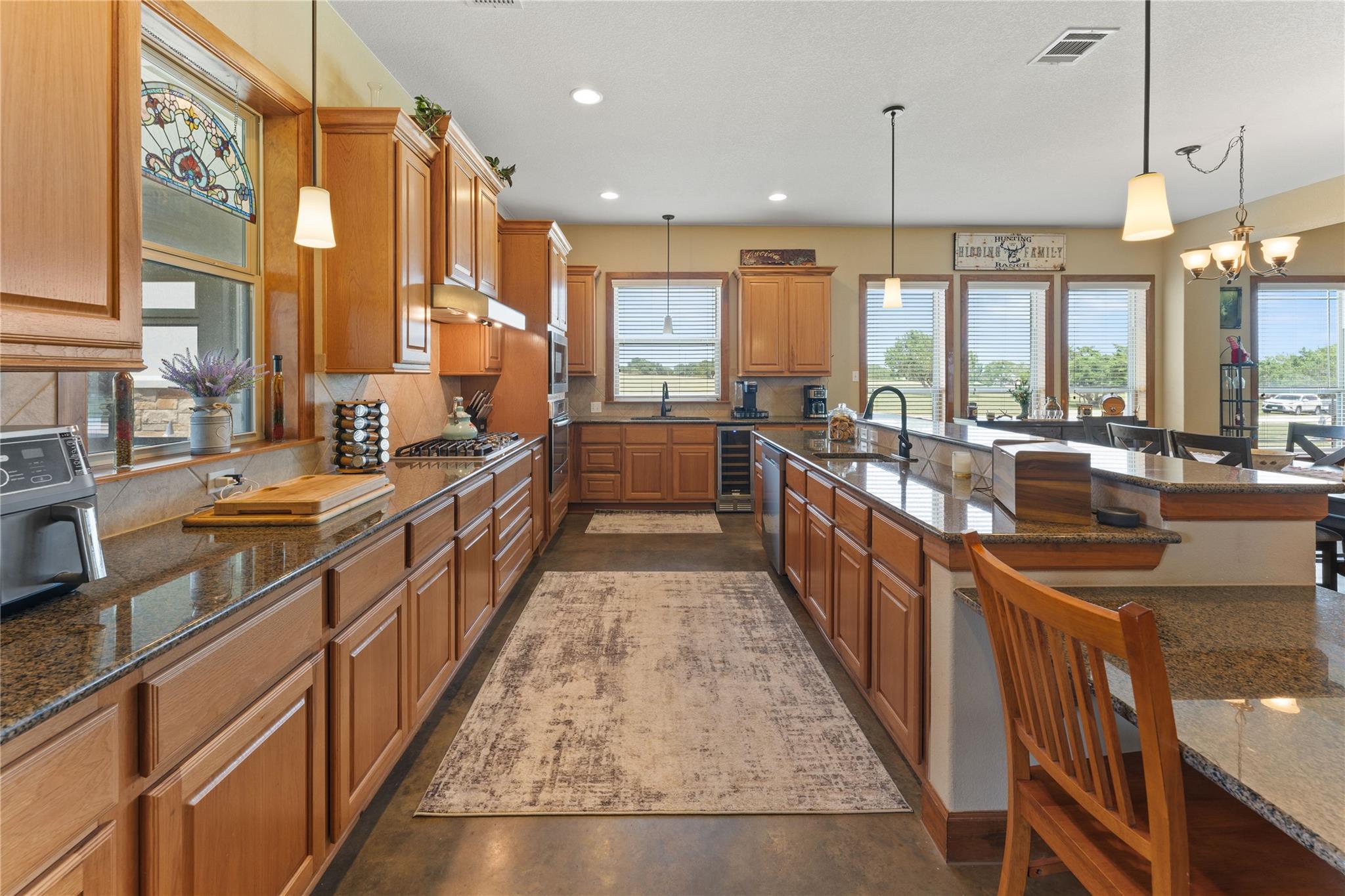 1224 Hidden Springs Dr, Salado, TX 76571