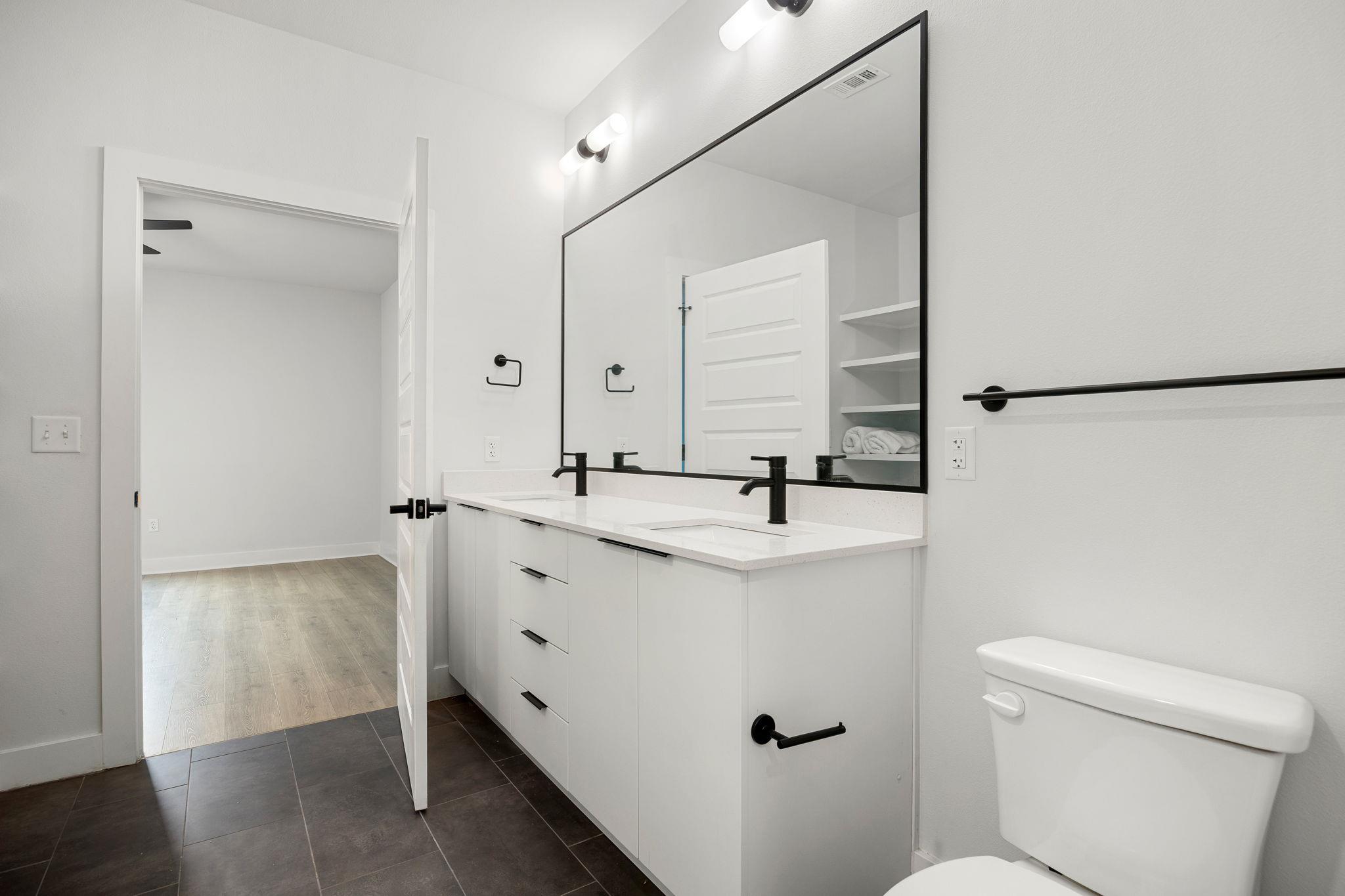 2220 Webberville Rd # 207, Austin, TX 78702