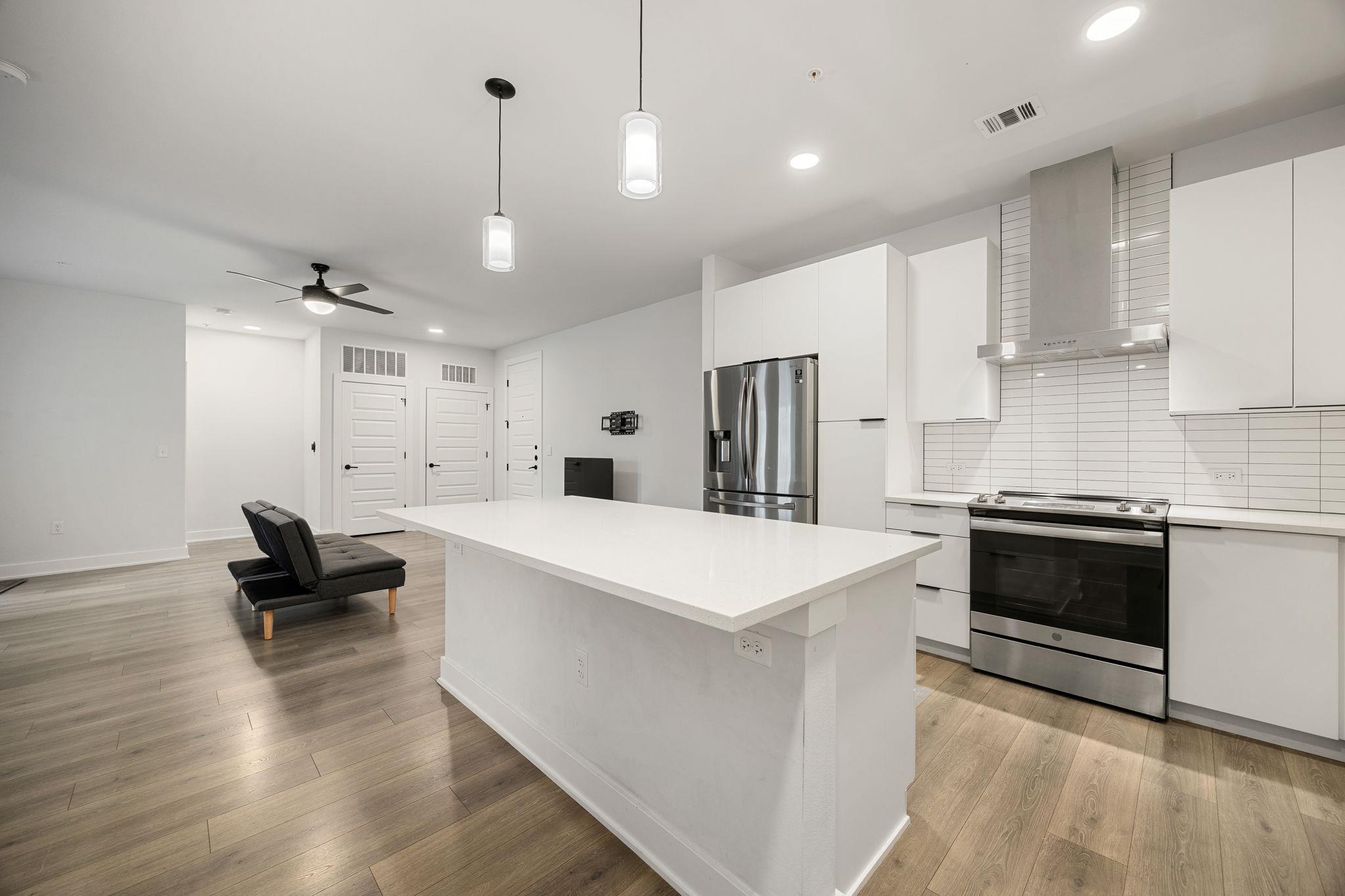 2220 Webberville Rd # 207, Austin, TX 78702