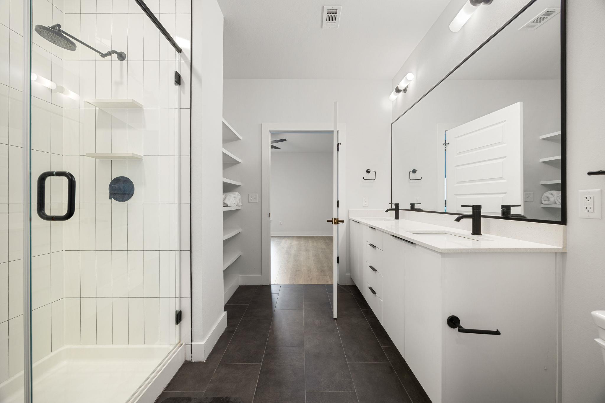 2220 Webberville Rd # 207, Austin, TX 78702