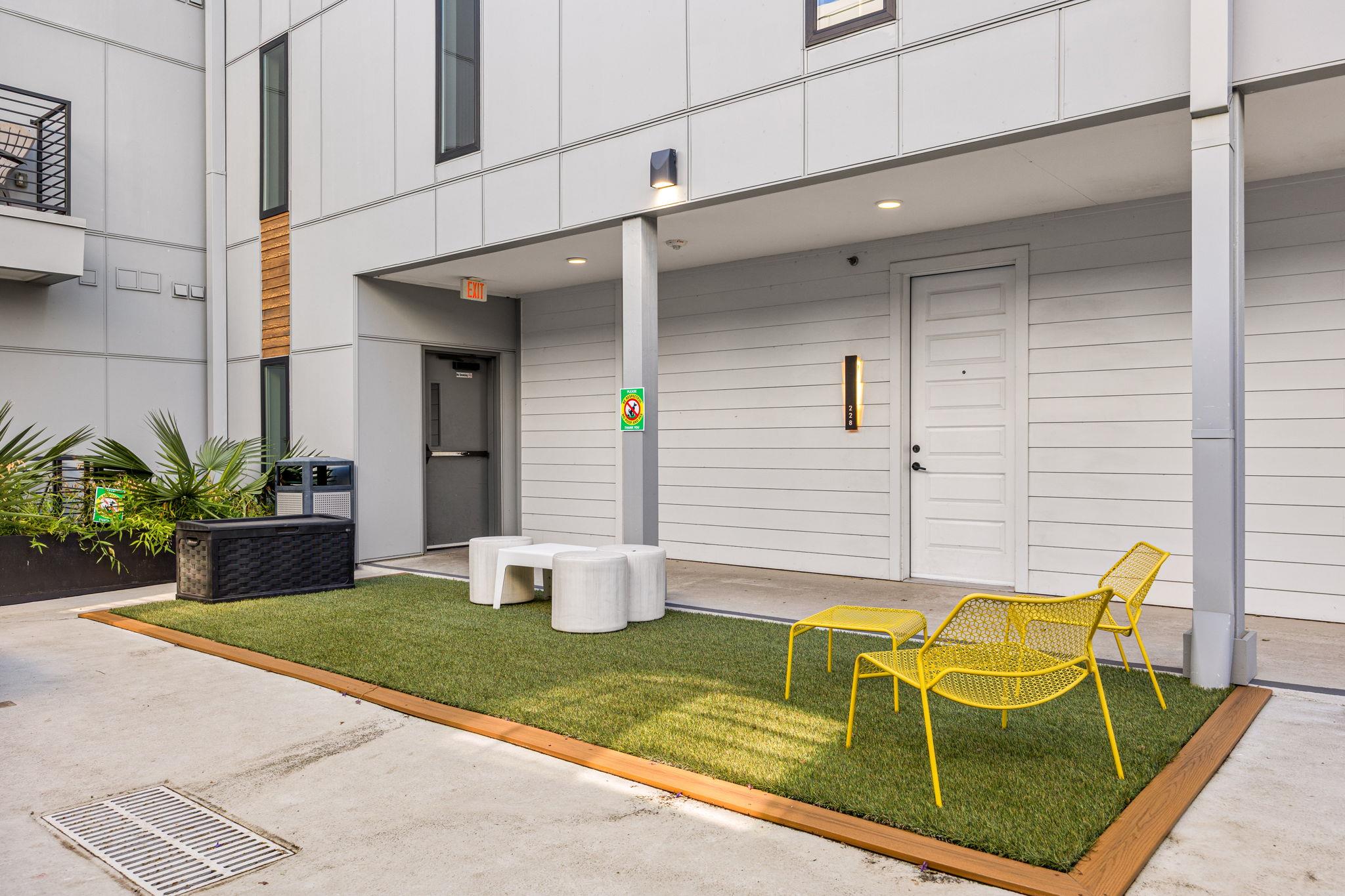 2220 Webberville Rd # 207, Austin, TX 78702