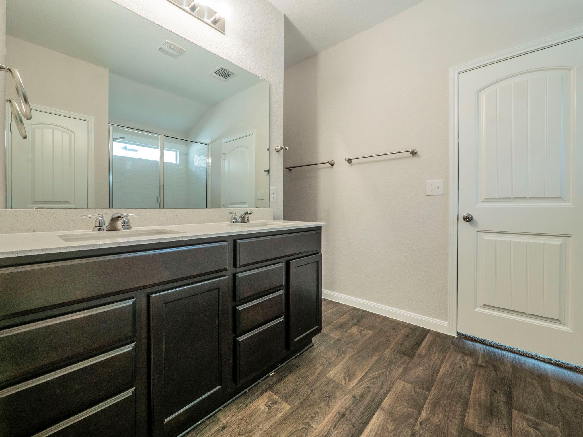 508 Marimoor Dr, Hutto, TX 78634