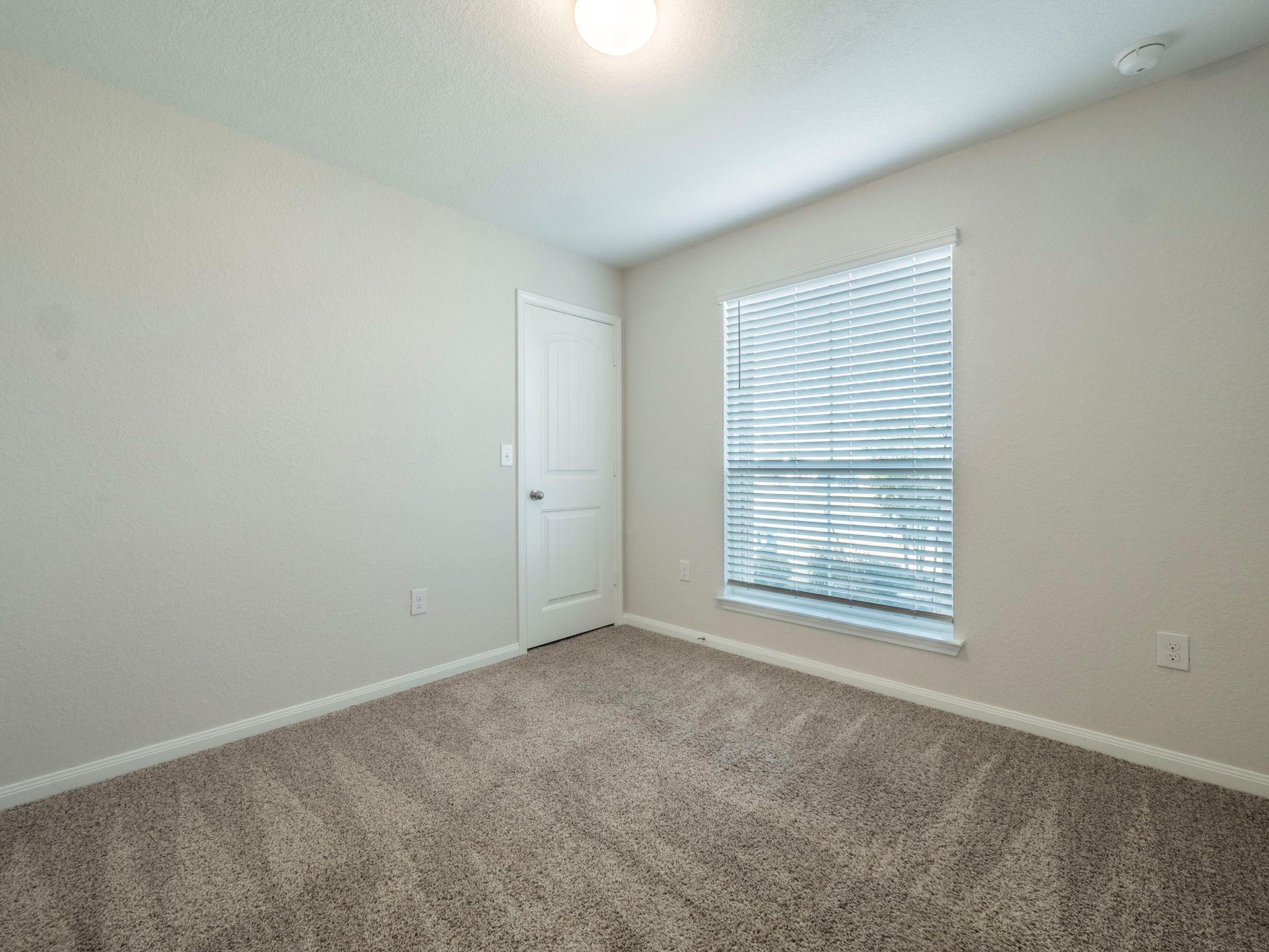 508 Marimoor Dr, Hutto, TX 78634