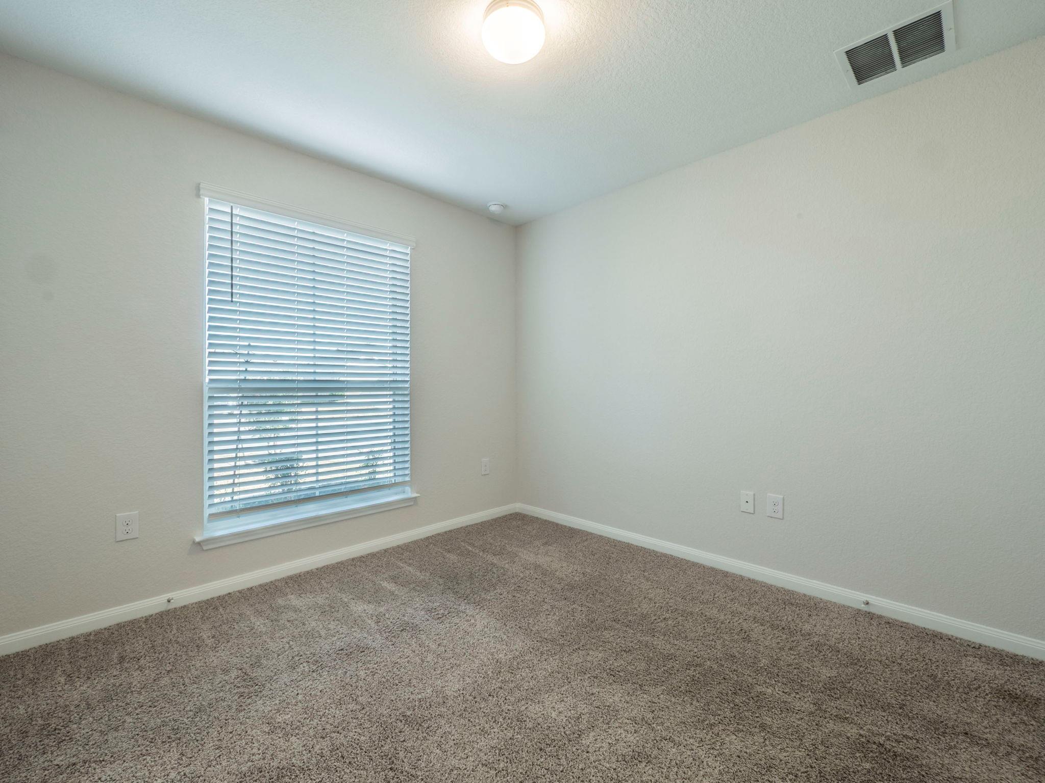 508 Marimoor Dr, Hutto, TX 78634