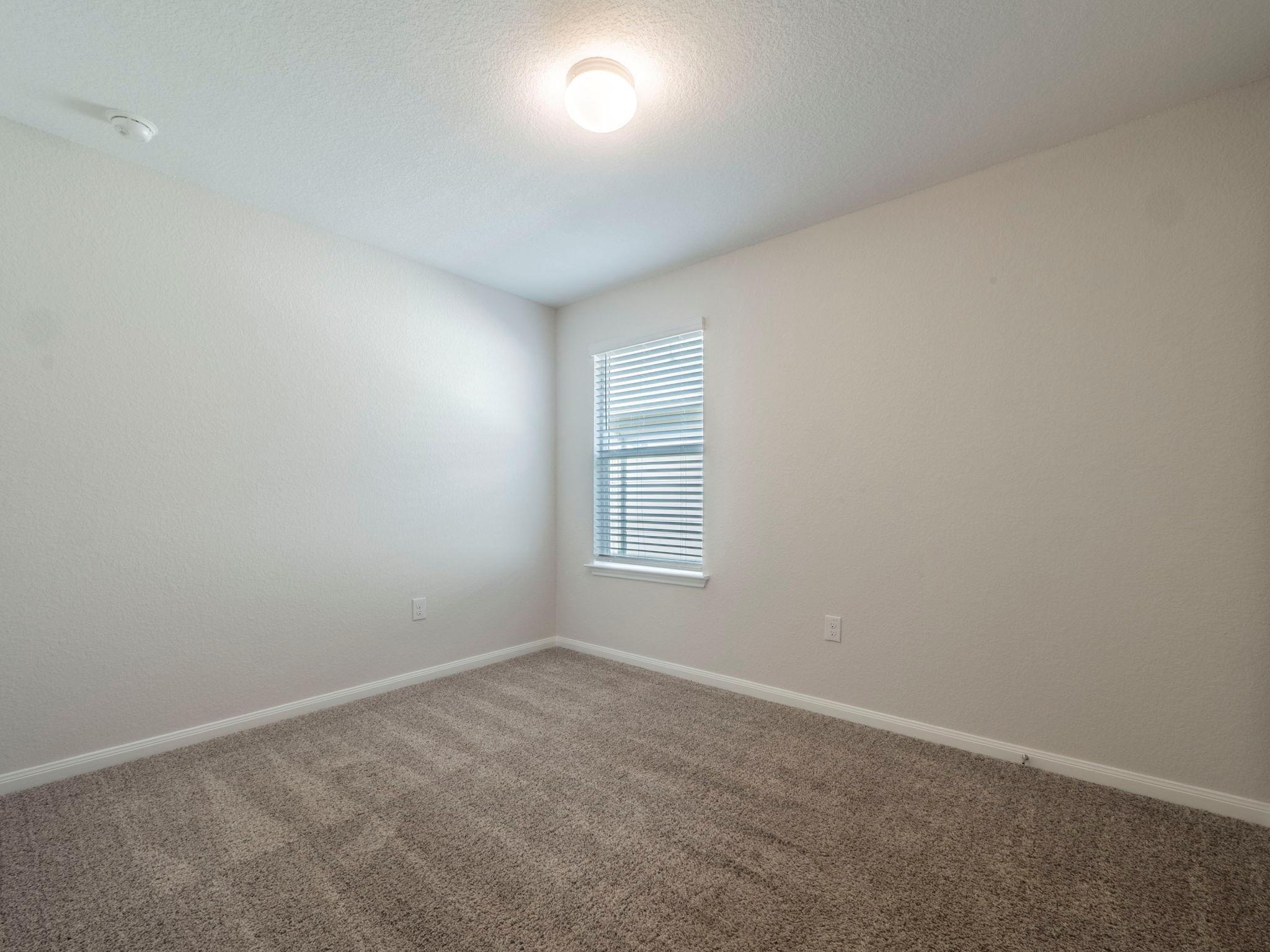 508 Marimoor Dr, Hutto, TX 78634