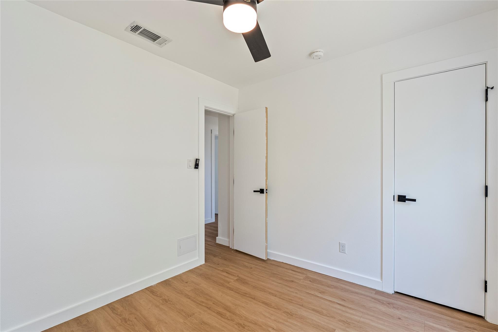 5200 King Charles Dr, Austin, TX 78724