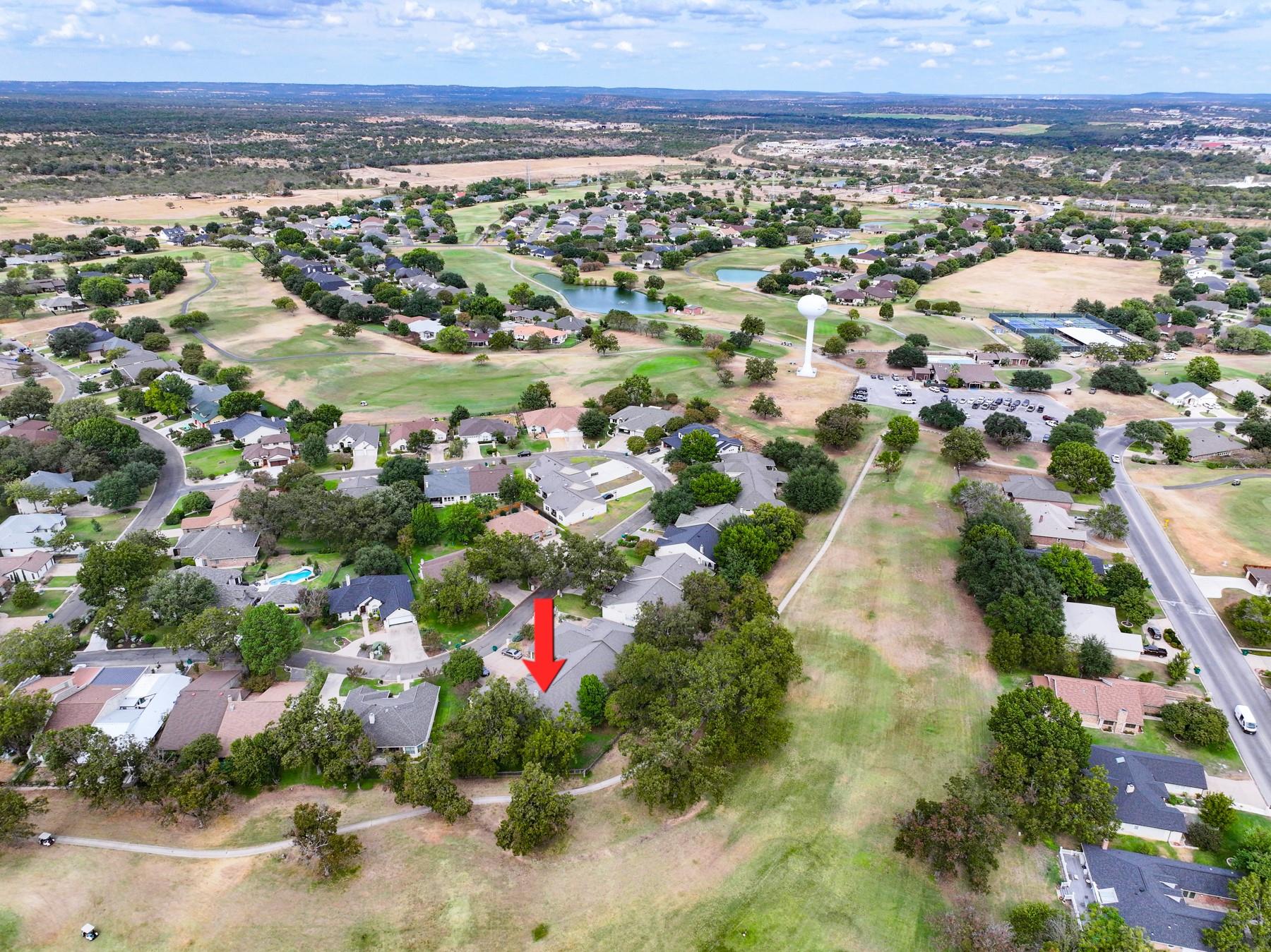 21 Augusta Dr, Meadowlakes, TX 78654