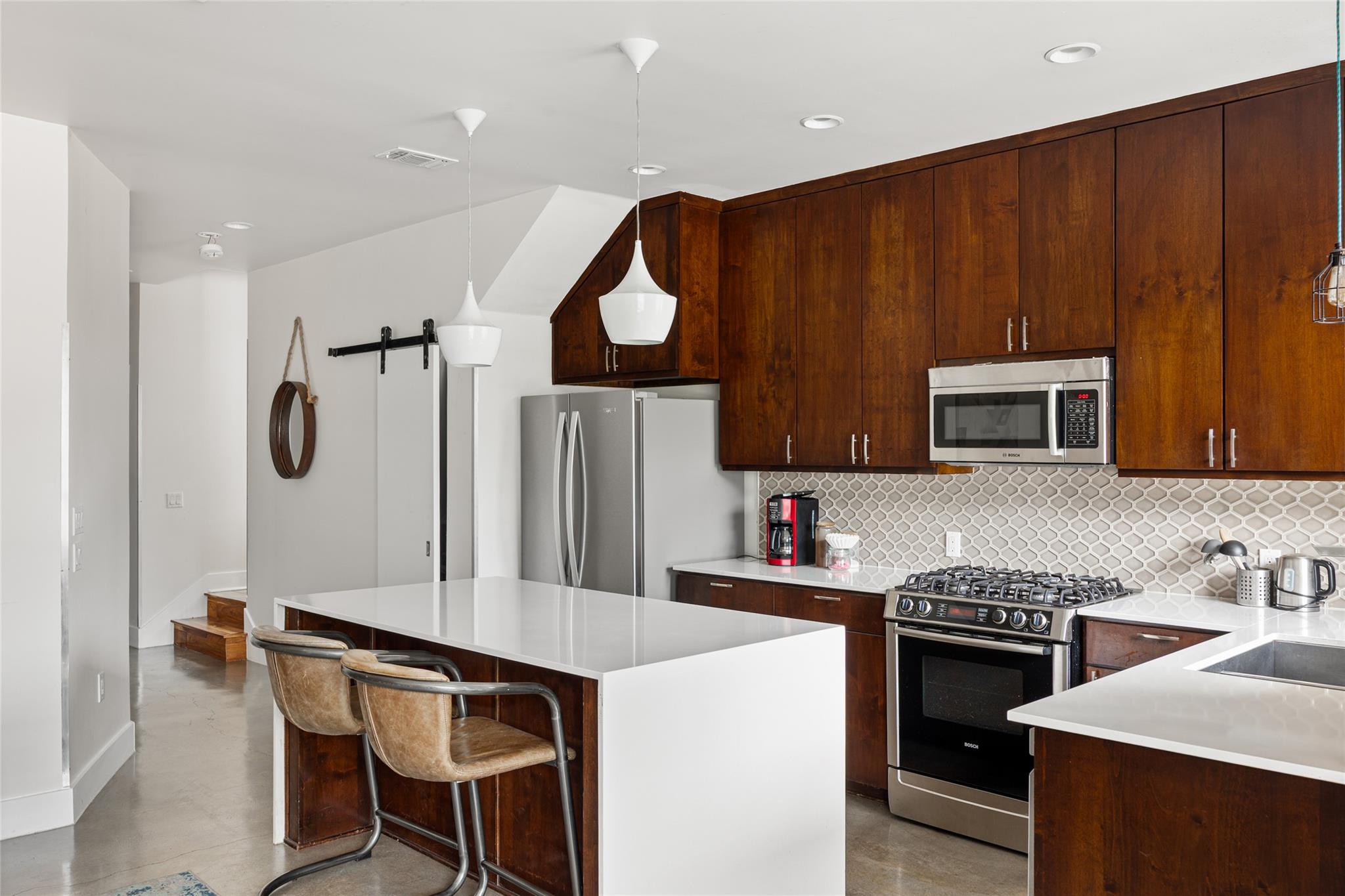 1103 E 12th St, Austin, TX 78702