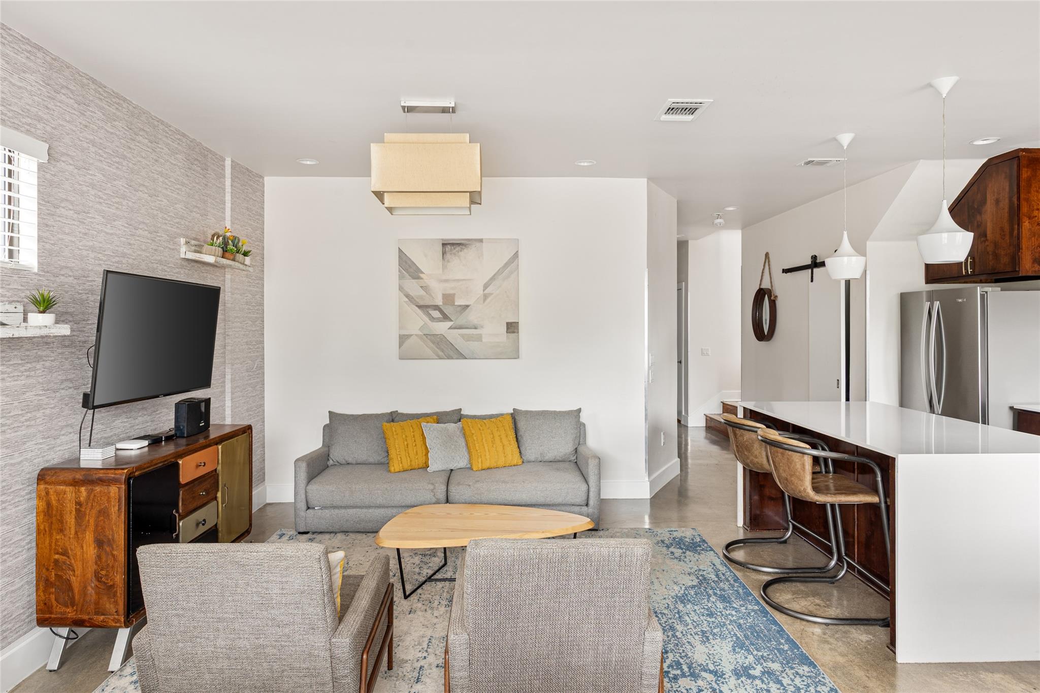 1103 E 12th St, Austin, TX 78702