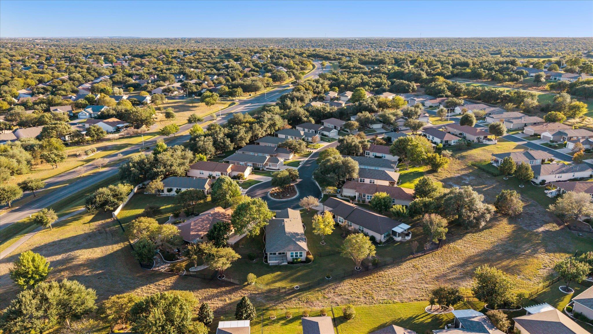 325 Barrington Farm Ct, Georgetown, TX 78633