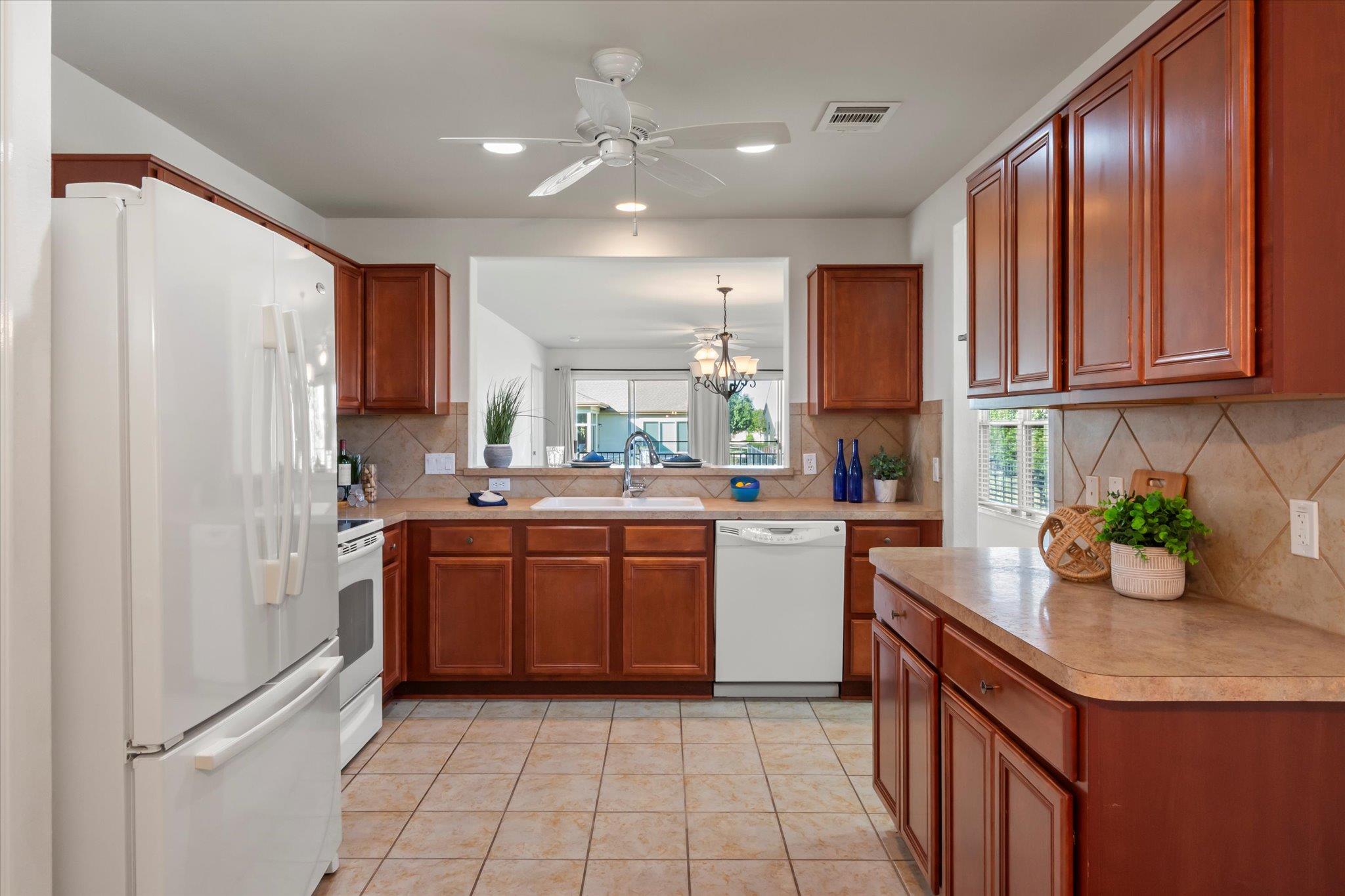 325 Barrington Farm Ct, Georgetown, TX 78633