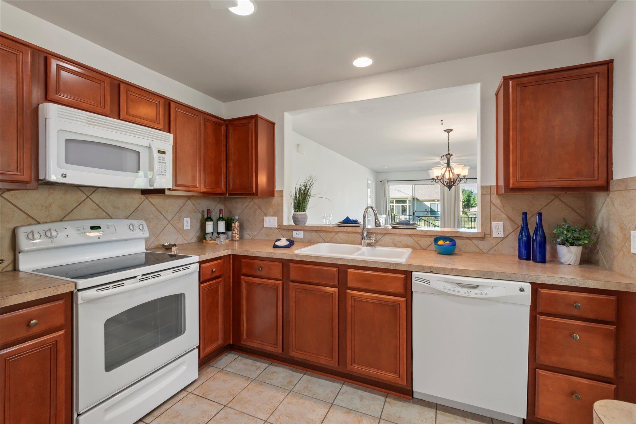 325 Barrington Farm Ct, Georgetown, TX 78633