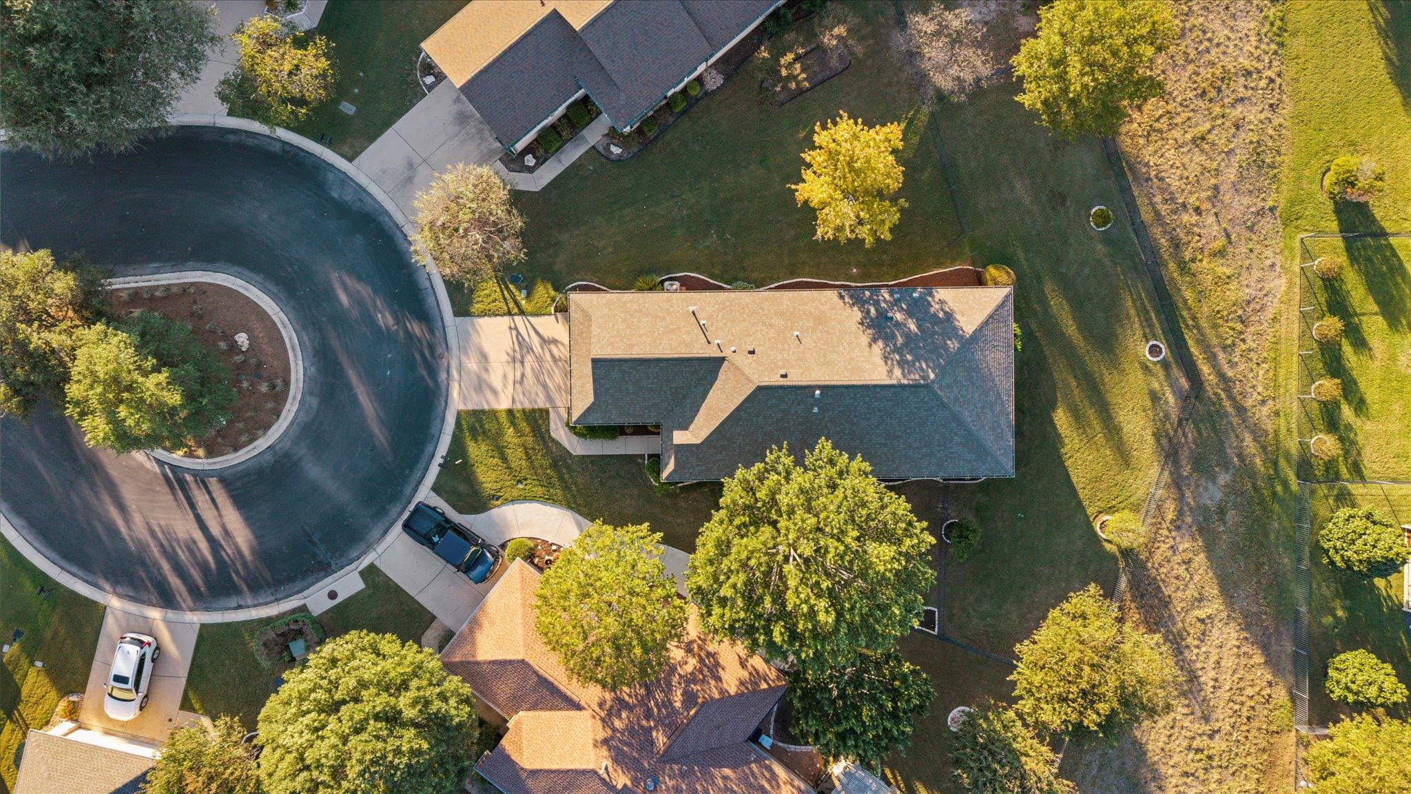 325 Barrington Farm Ct, Georgetown, TX 78633