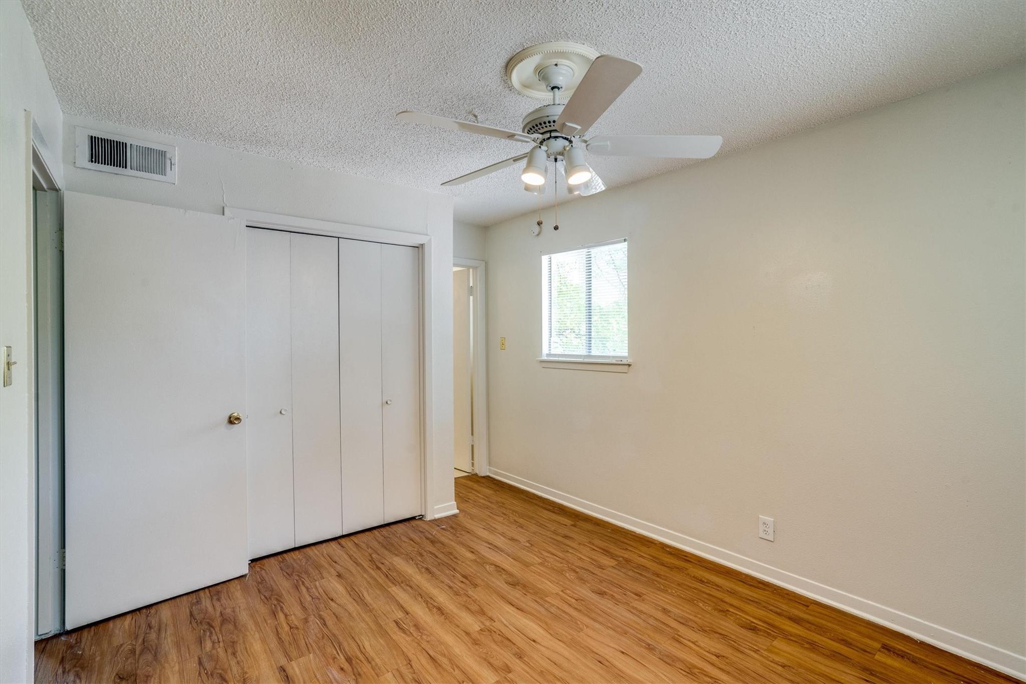 3707 Tom Green St # 8, Austin, TX 78705