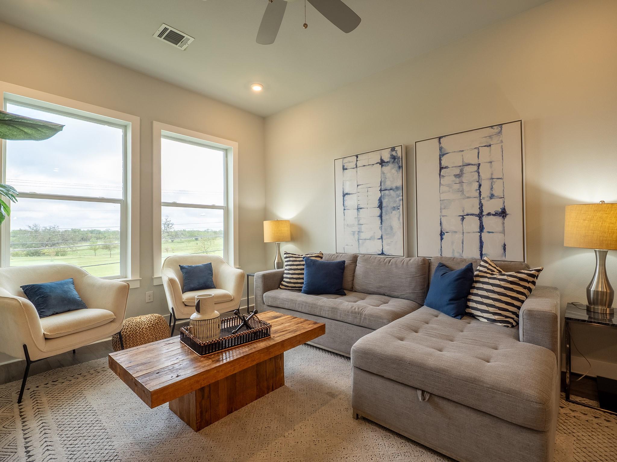 4507 E Martin Luther King Jr. Blvd # 123, Austin, TX 78721