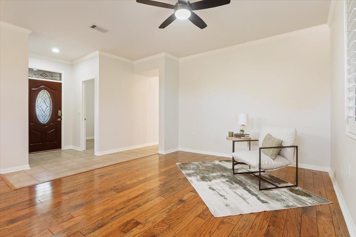 107 Rain Lily Ln, Georgetown, TX 78633