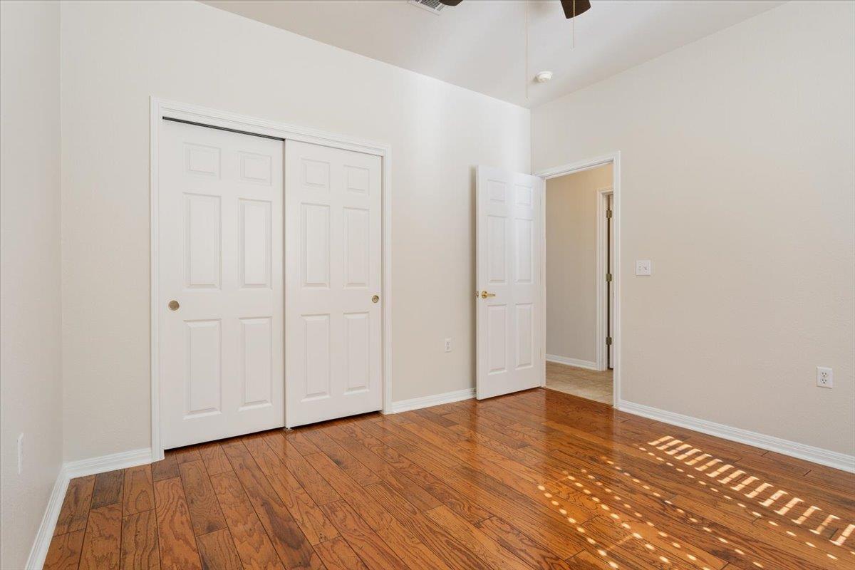 107 Rain Lily Ln, Georgetown, TX 78633