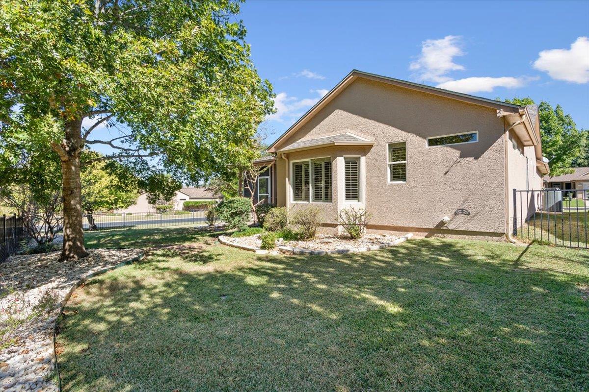 107 Rain Lily Ln, Georgetown, TX 78633