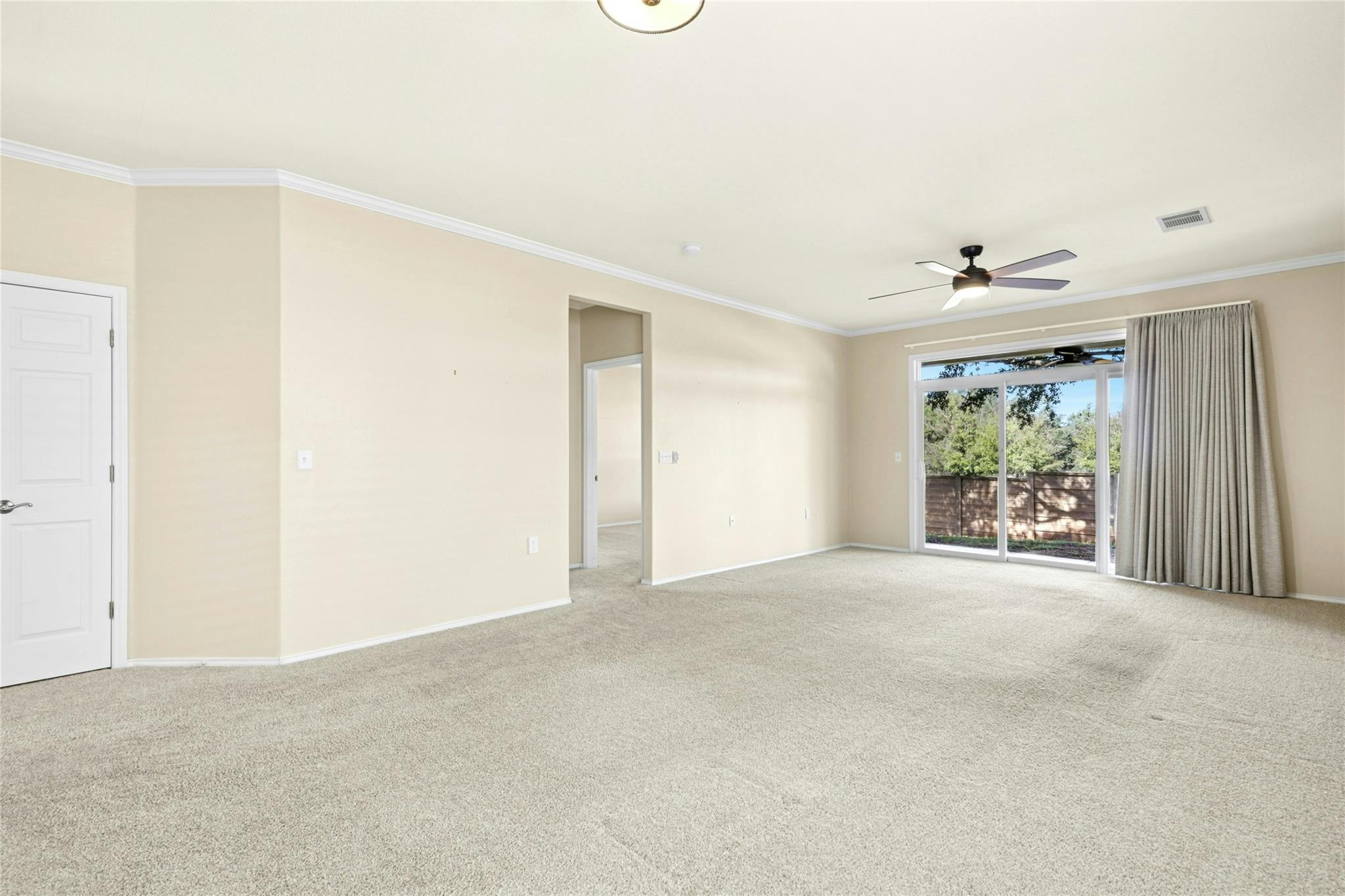 215 Bonham Loop, Georgetown, TX 78633