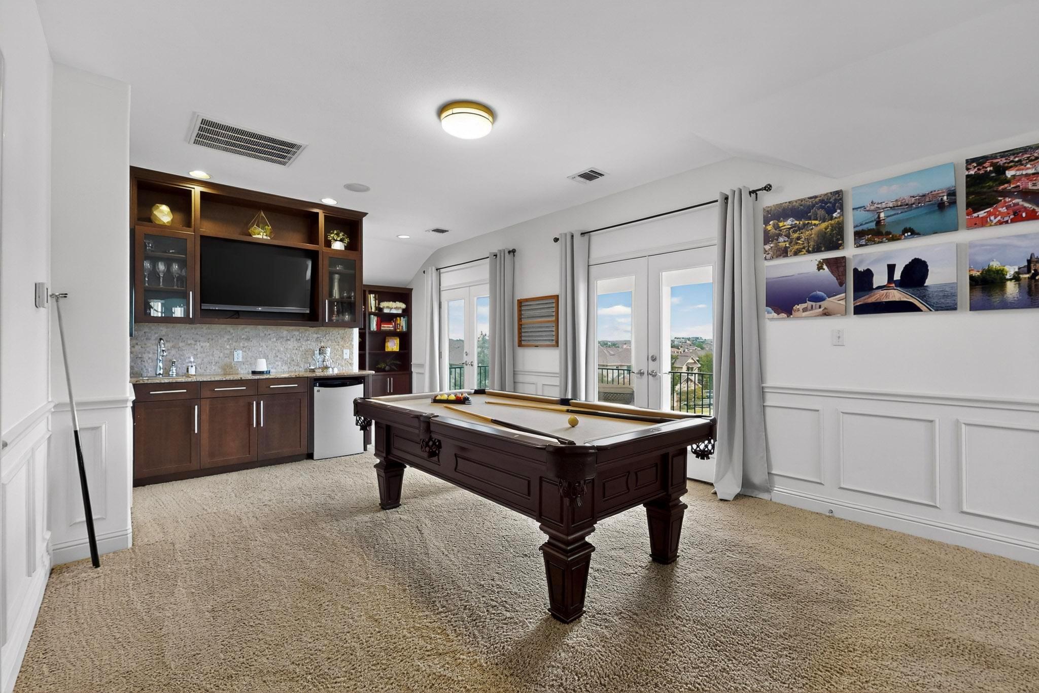 102 Kildrummy Ln, Lakeway, TX 78738