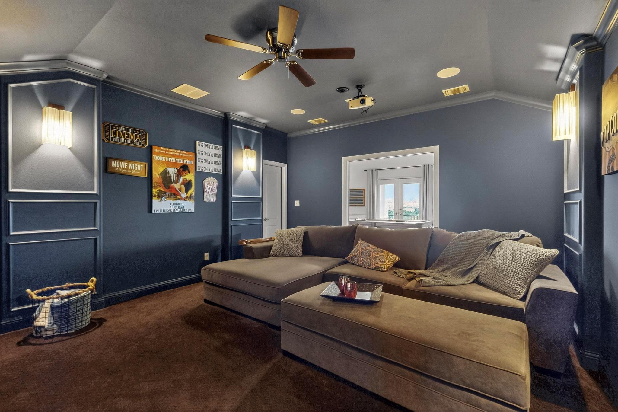 102 Kildrummy Ln, Lakeway, TX 78738