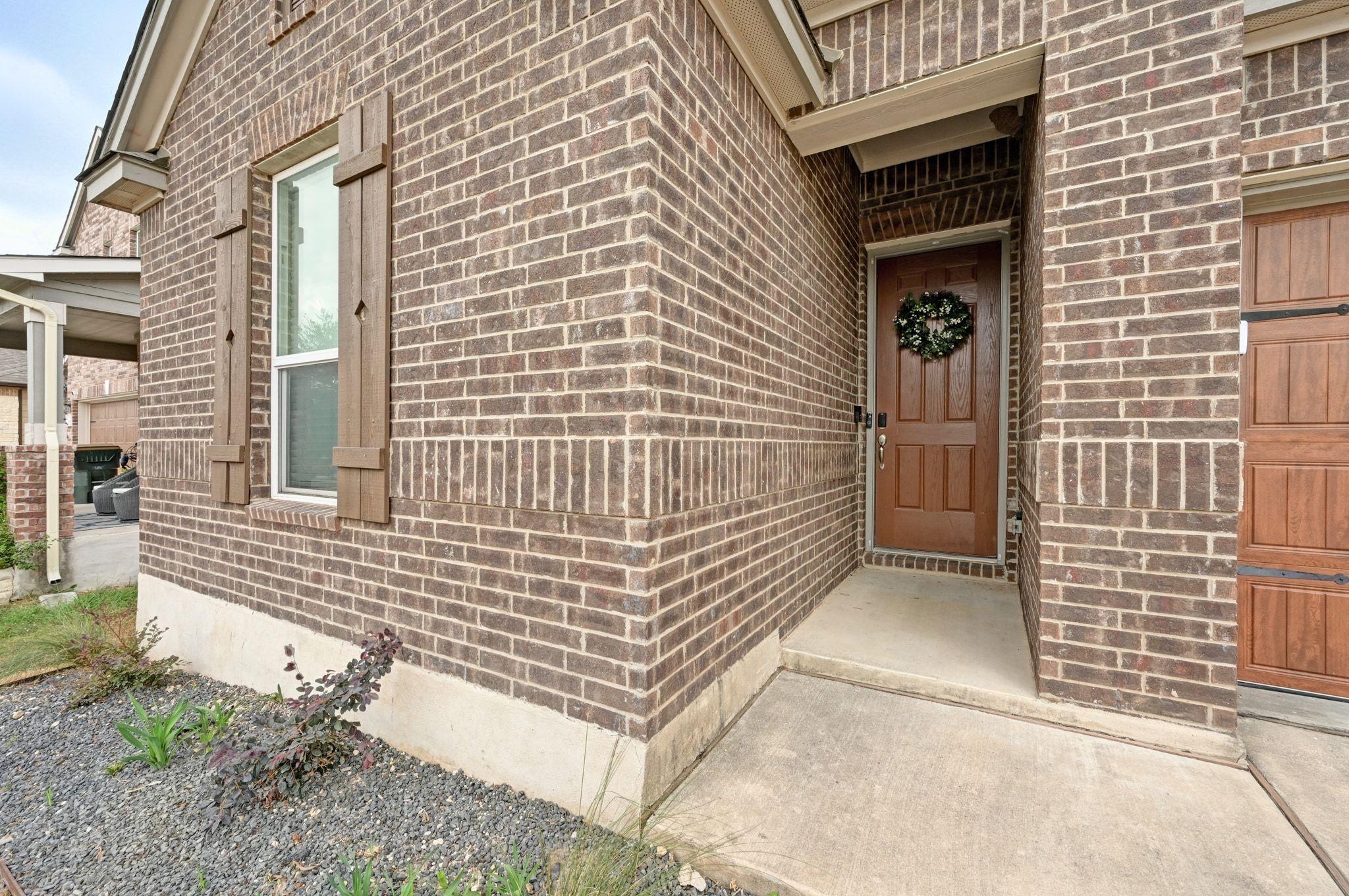 291 Jarbridge Dr, Kyle, TX 78640