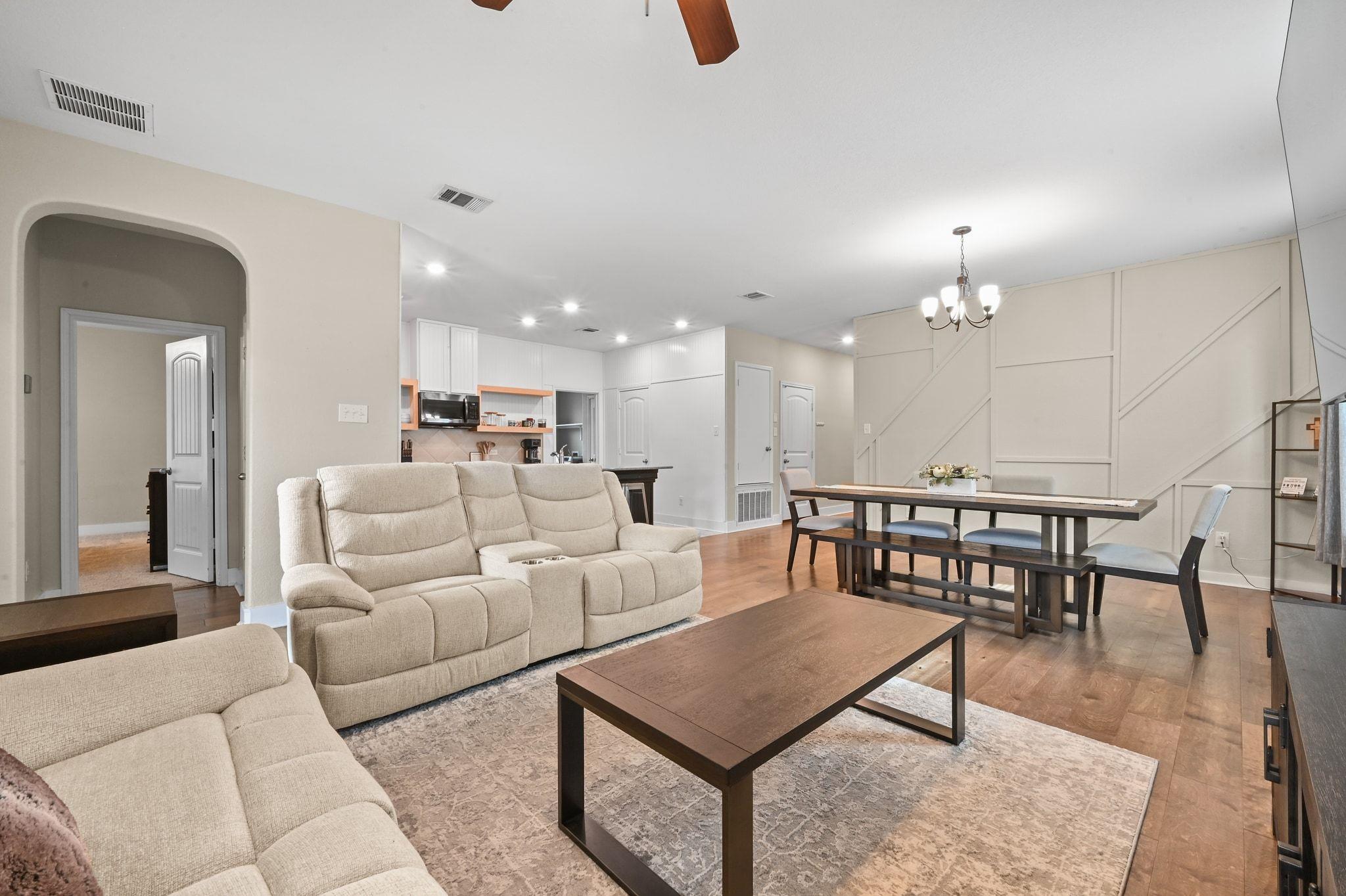 291 Jarbridge Dr, Kyle, TX 78640