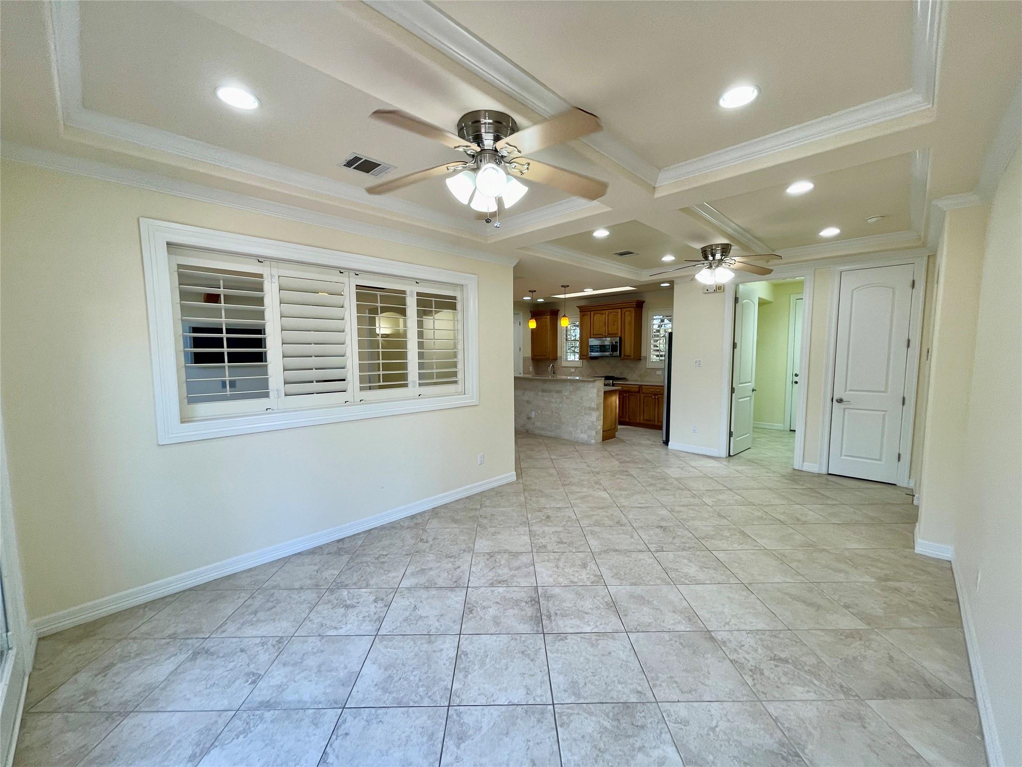 20603 Highland Lake Loop, Lago Vista, TX 78645