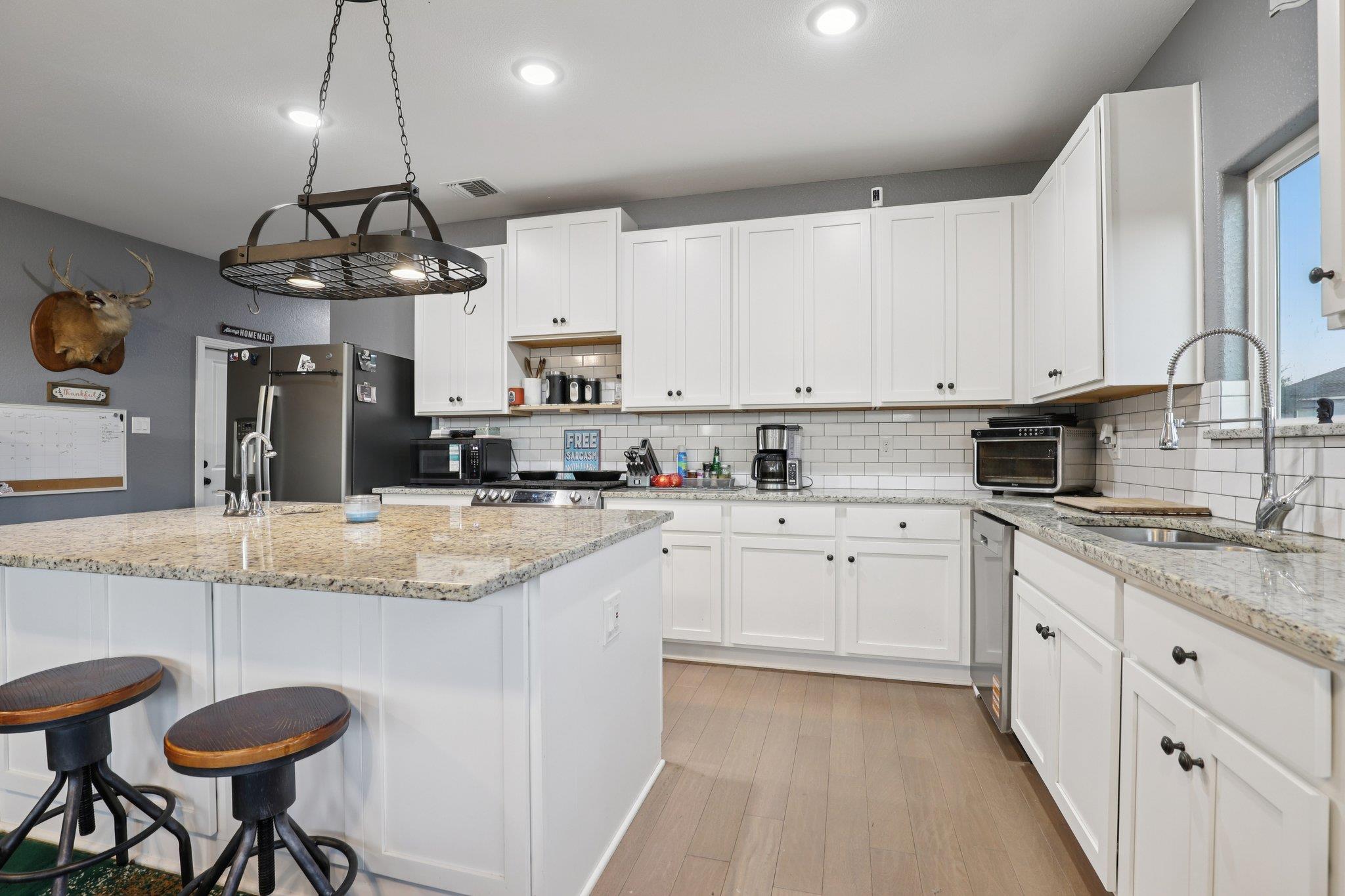 718 Chip Shot Cir, Spring Branch, TX 78070