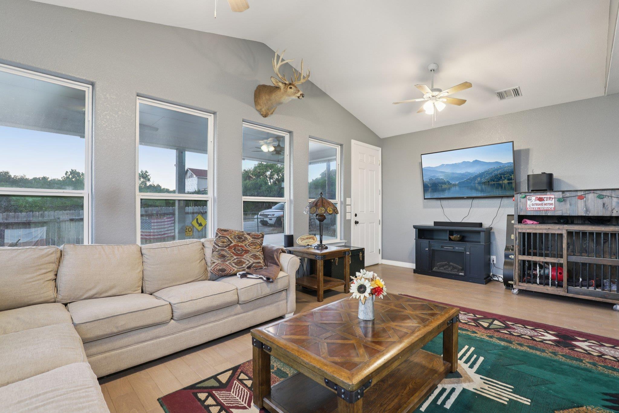 718 Chip Shot Cir, Spring Branch, TX 78070