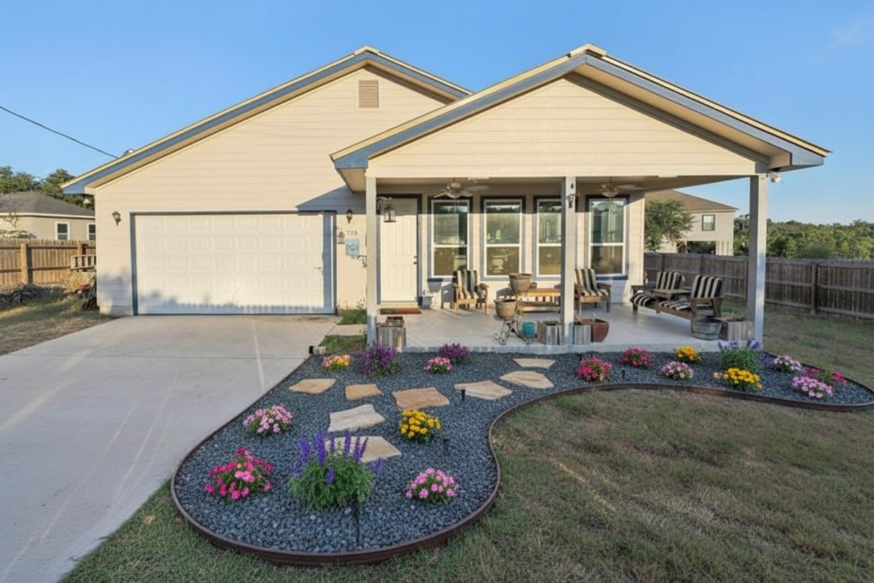 718 Chip Shot Cir, Spring Branch, TX 78070