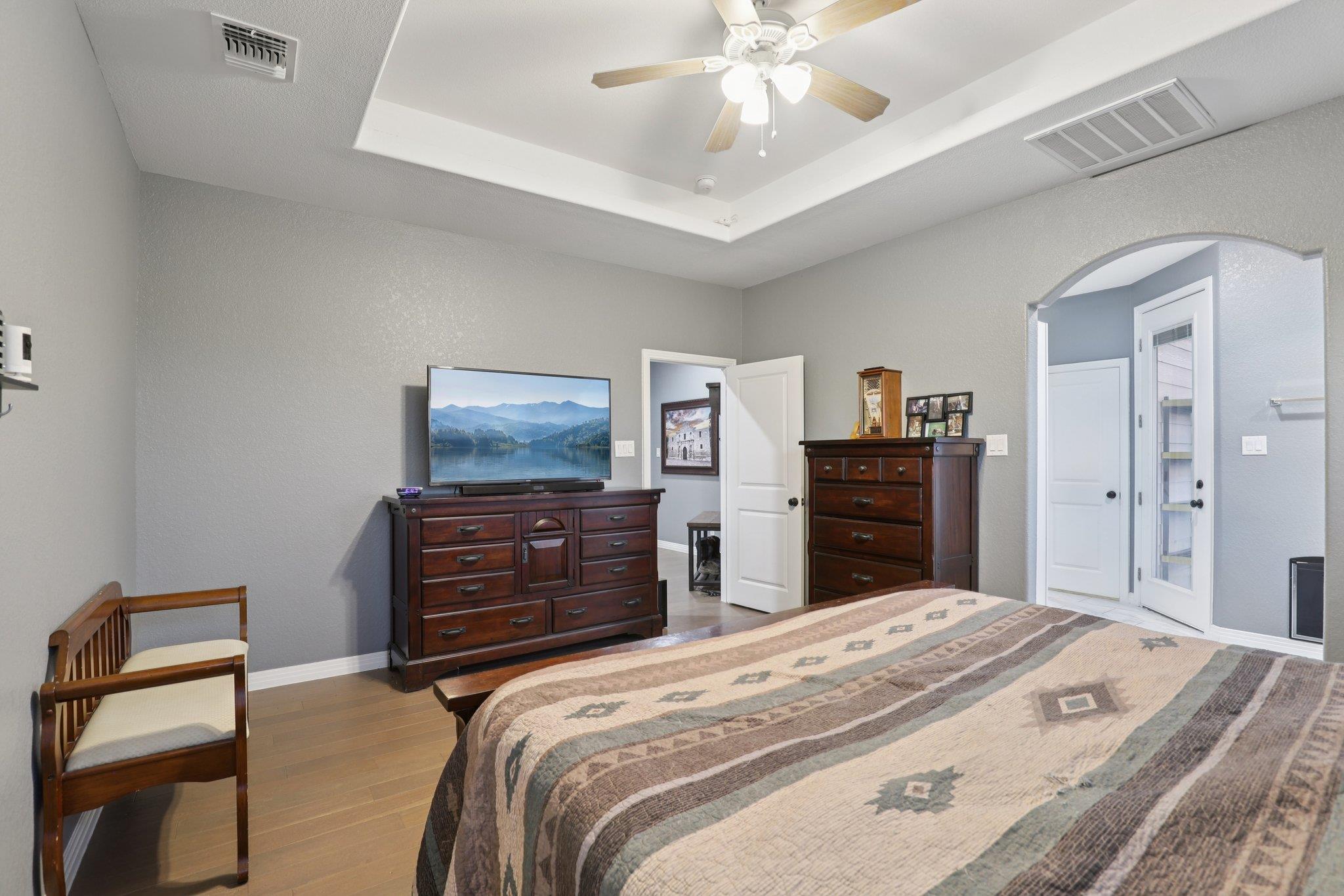 718 Chip Shot Cir, Spring Branch, TX 78070