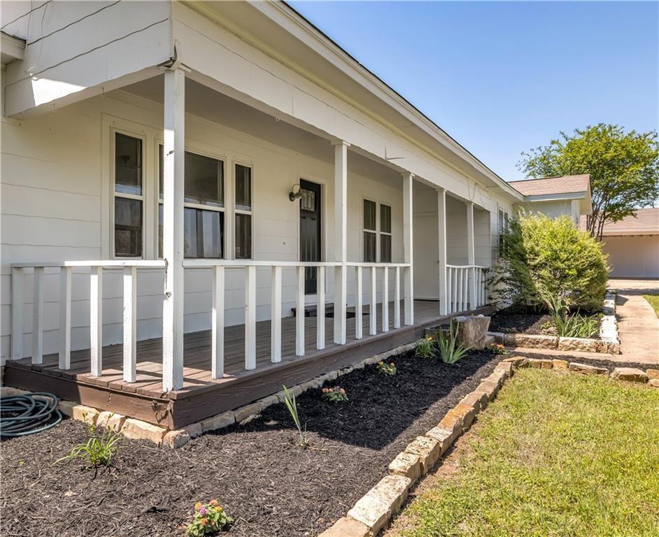 211 Tate Ln, Round Rock, TX 78665