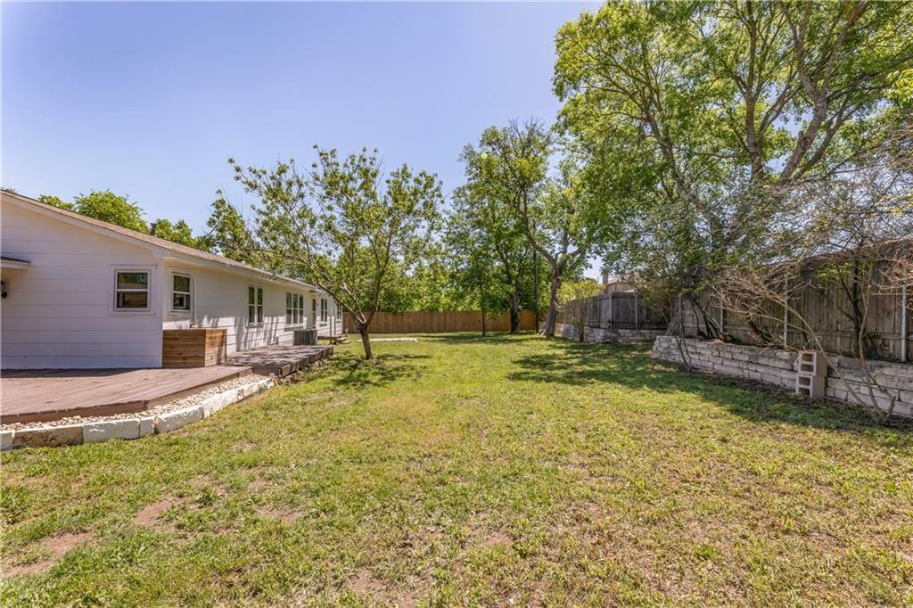 211 Tate Ln, Round Rock, TX 78665