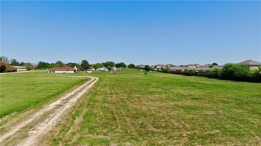 211 Tate Ln, Round Rock, TX 78665