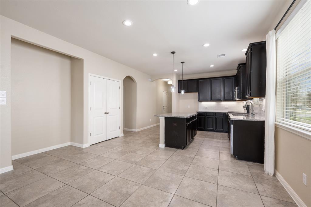 356 Quarry Ln, Liberty Hill, TX 78642