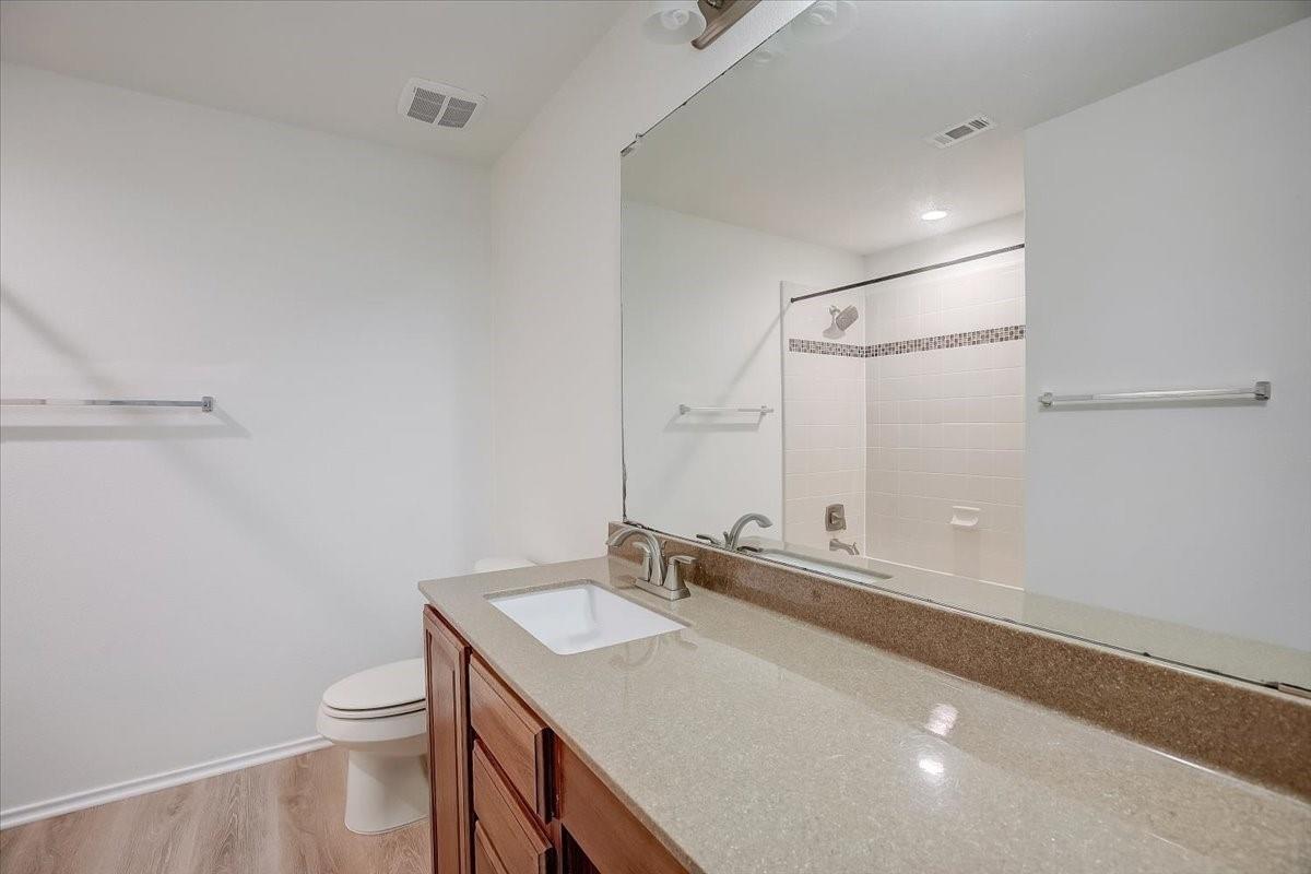 6800 Sunderland Trl, Austin, TX 78747