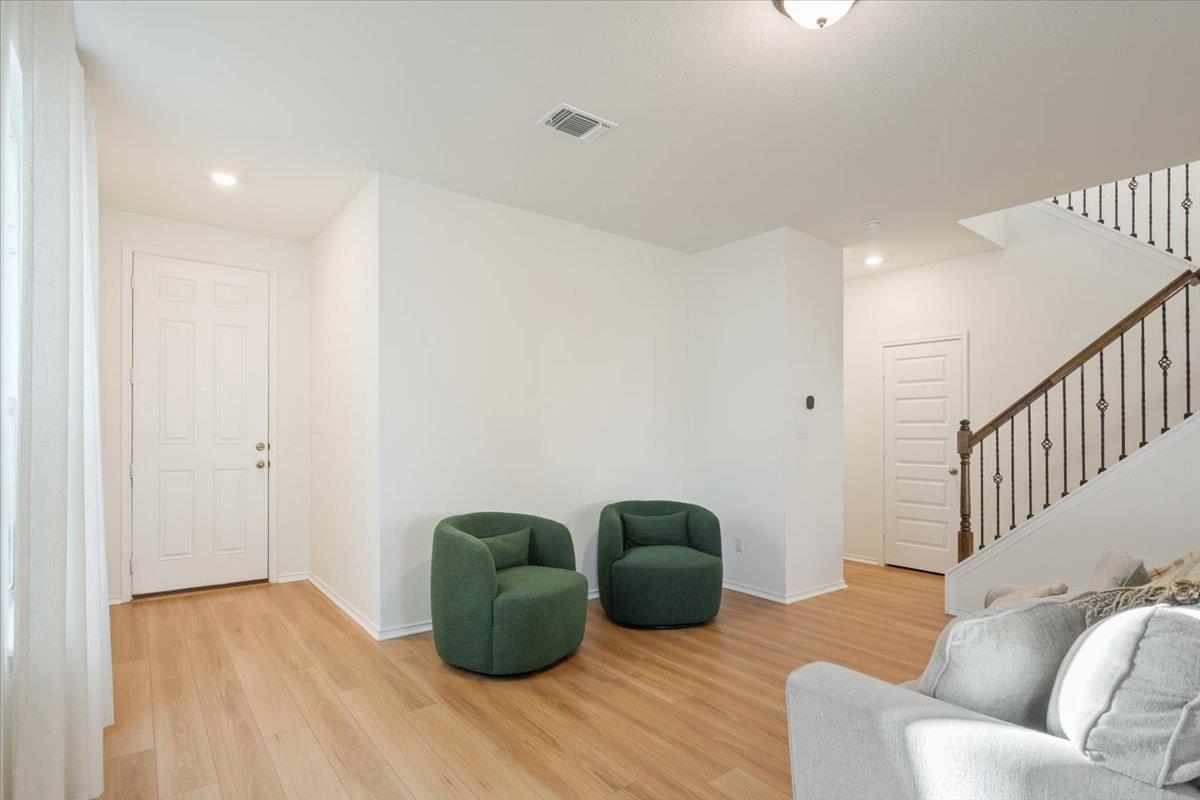 1005 Brambles Dr, Georgetown, TX 78626