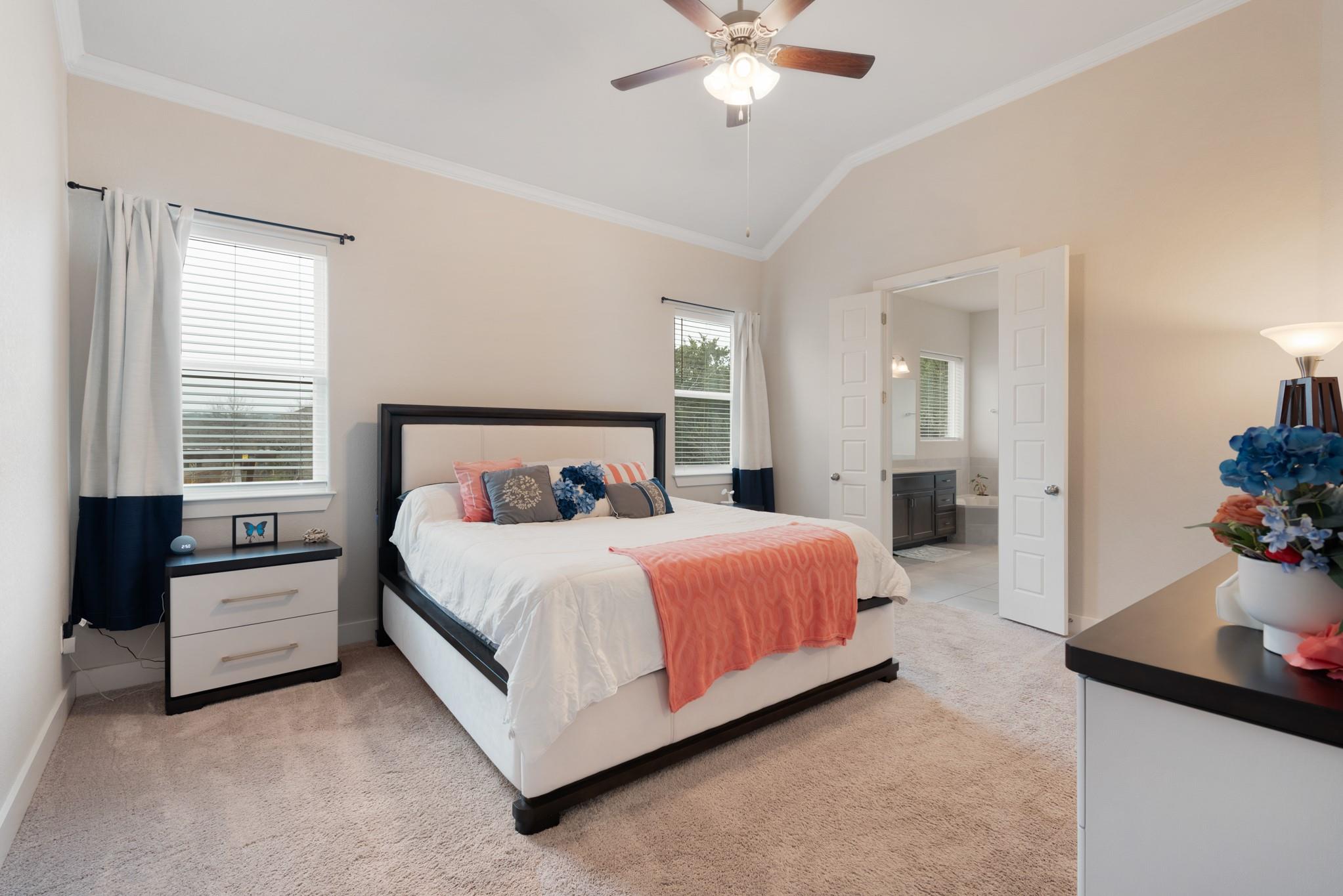 216 Emerald Garden Rd, San Marcos, TX 78666