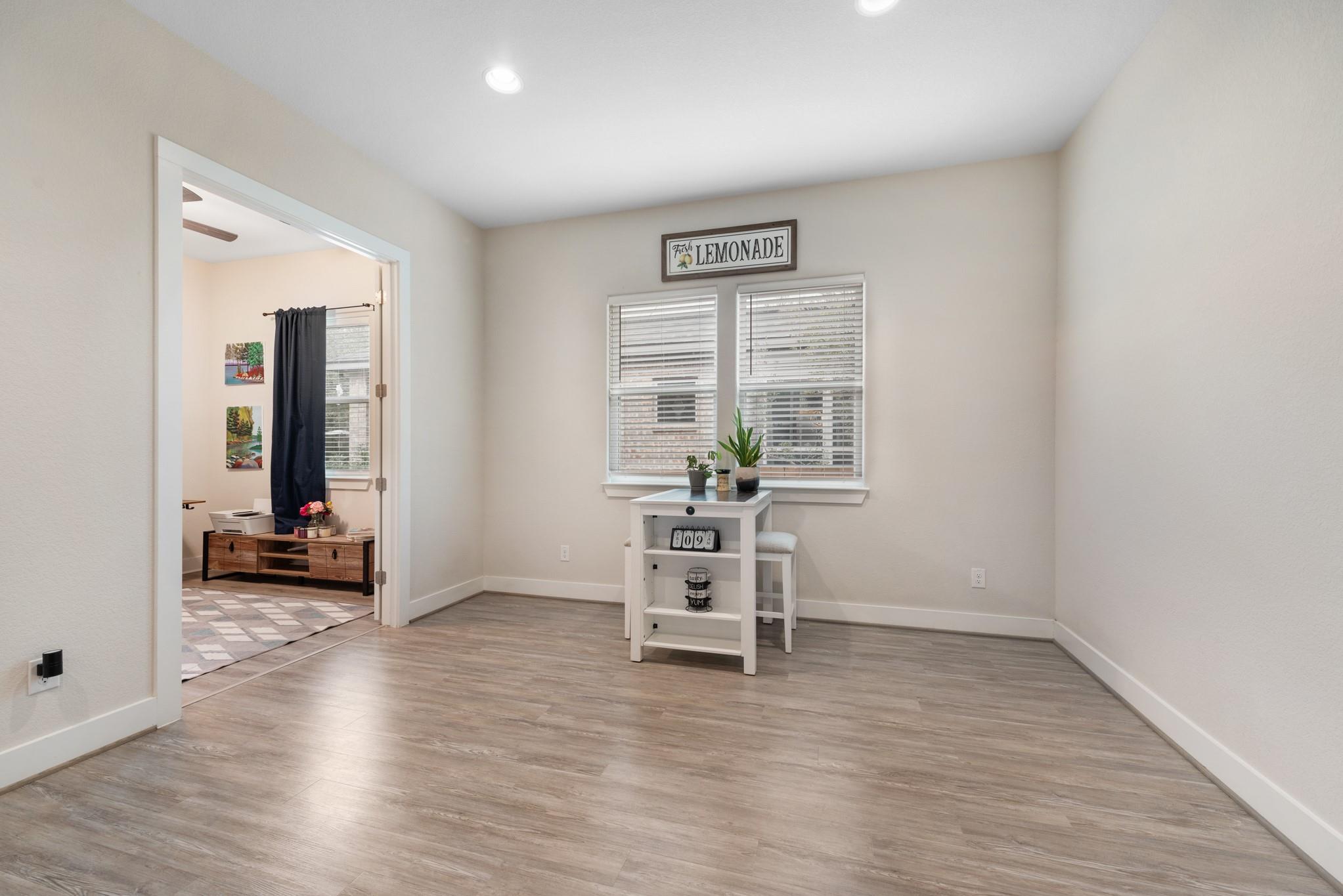 216 Emerald Garden Rd, San Marcos, TX 78666