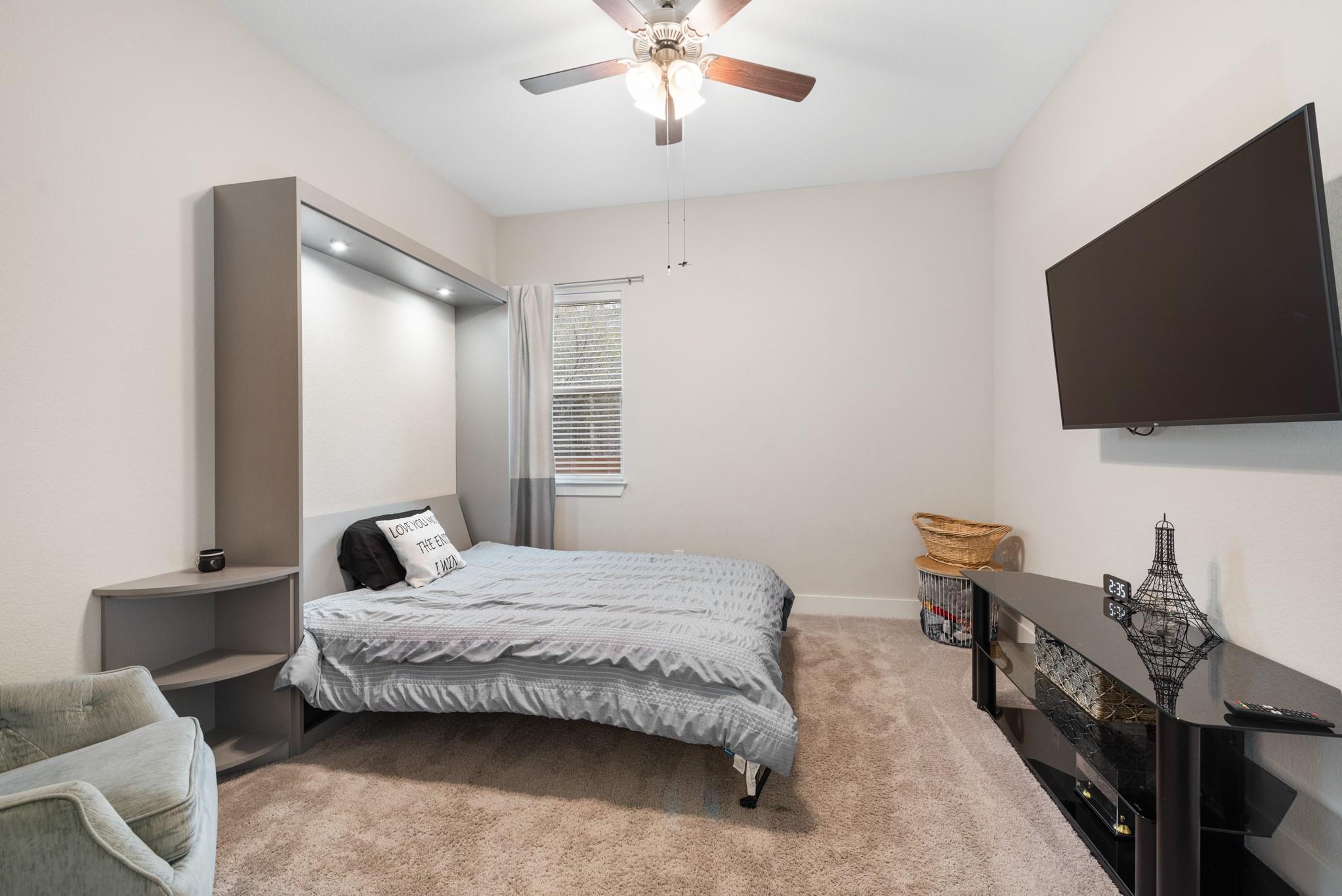 216 Emerald Garden Rd, San Marcos, TX 78666