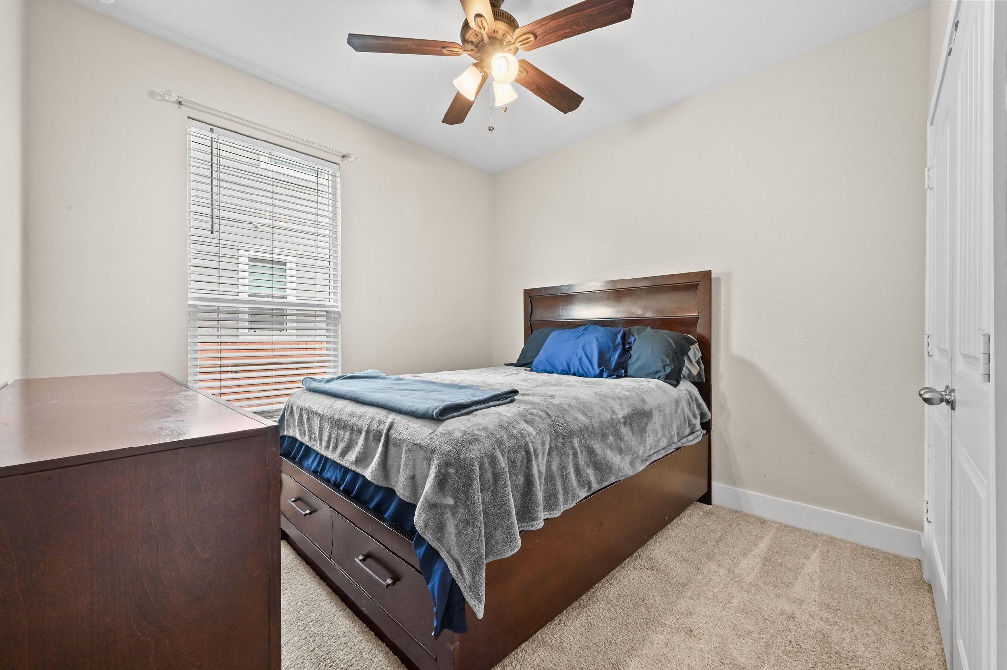 291 Jarbridge Dr, Kyle, TX 78640