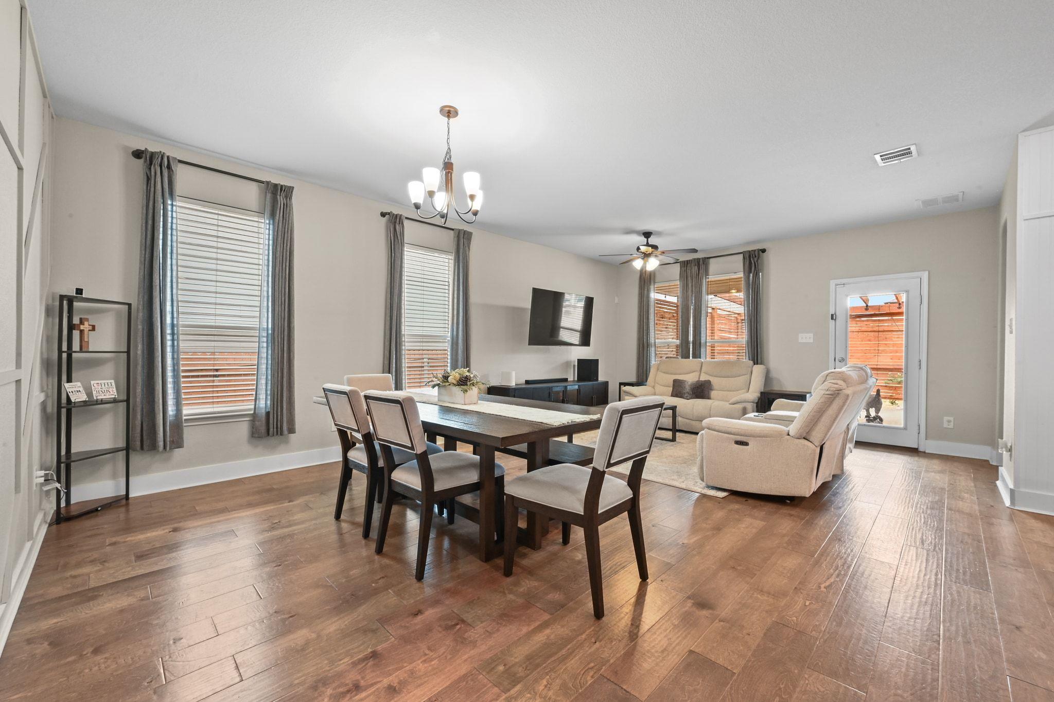 291 Jarbridge Dr, Kyle, TX 78640